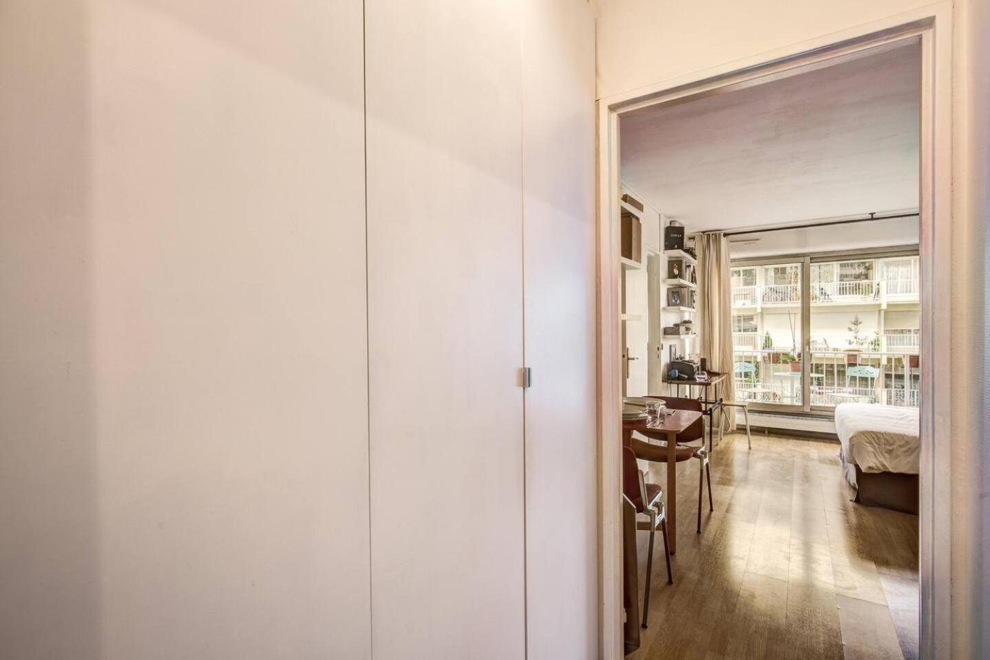 Beautiful Big In Rue Saint Apartamento *
