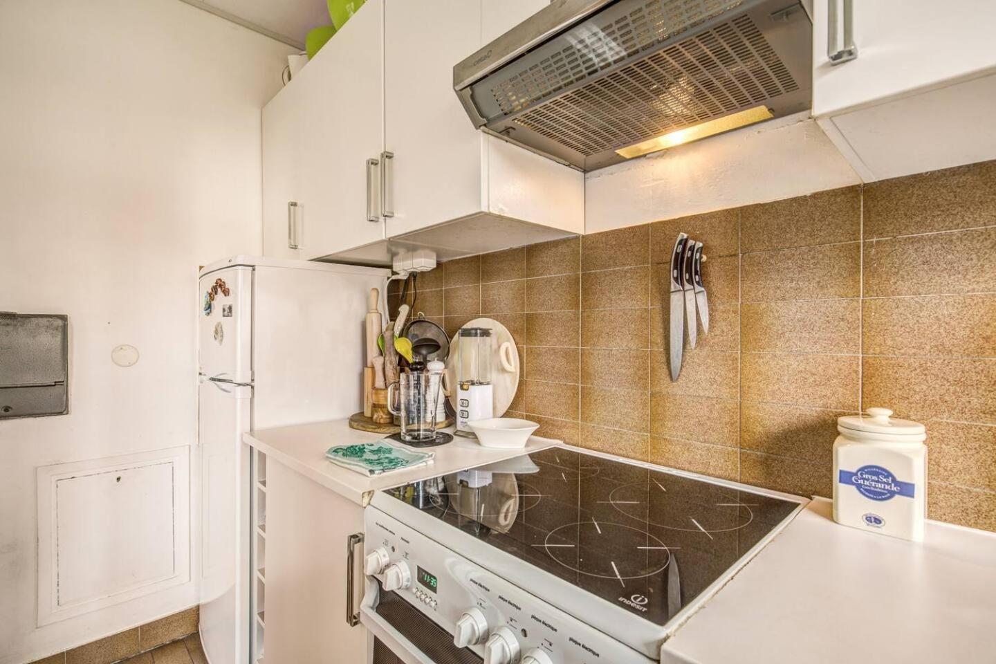 Apartamento Beautiful Big In Rue Saint Paris