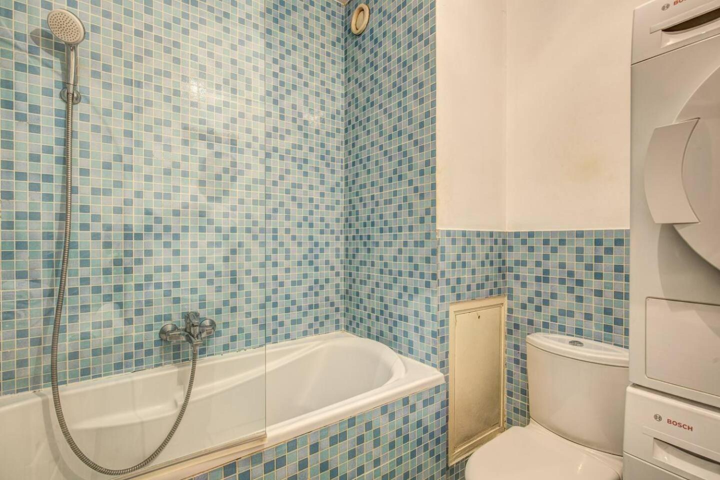 Apartamento Beautiful Big In Rue Saint Paris