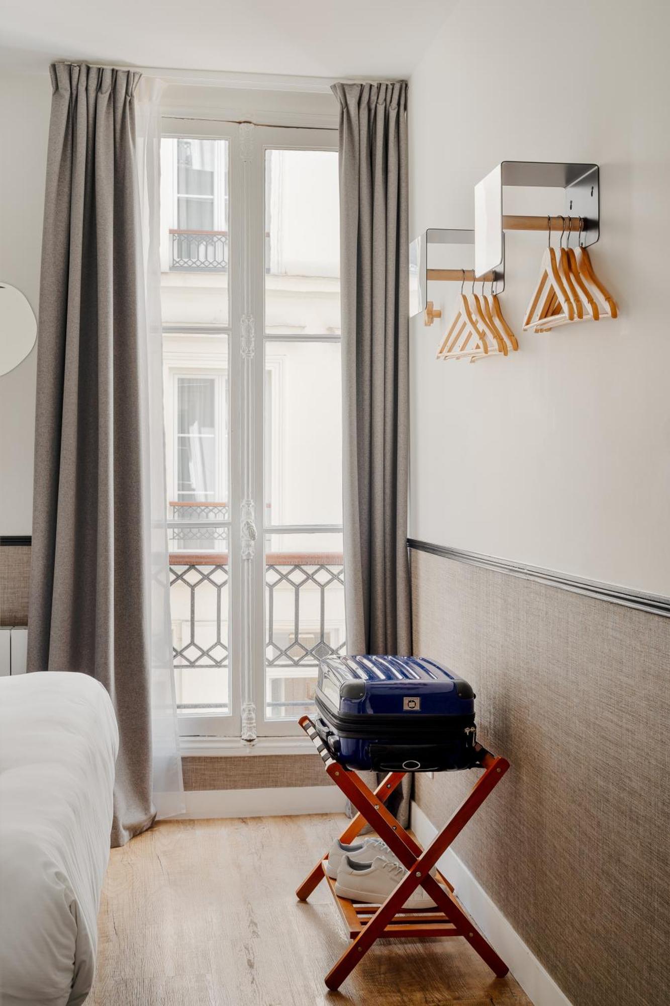 Appart hôtel Edgar Saint-lazare - Amsterdam *