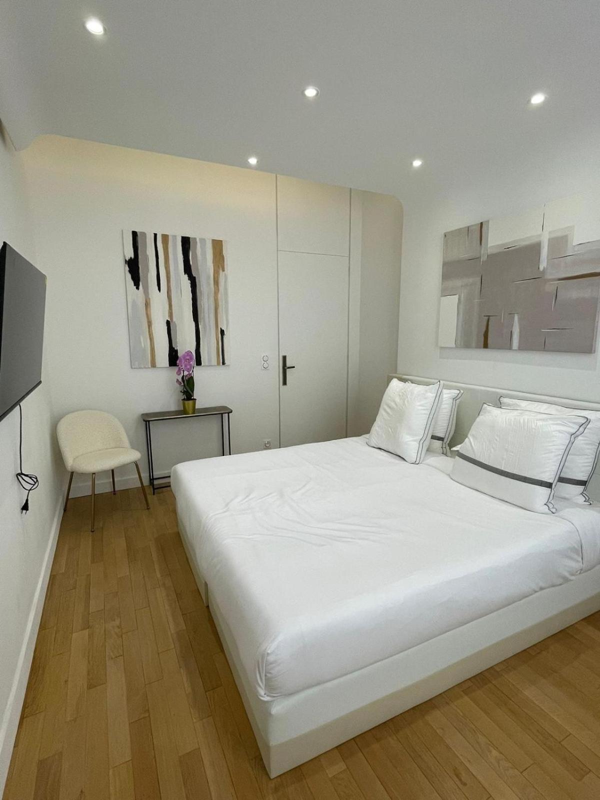 Apartment Avenue Foch Luxury 280m2 - 4br - 8 Guests Paris