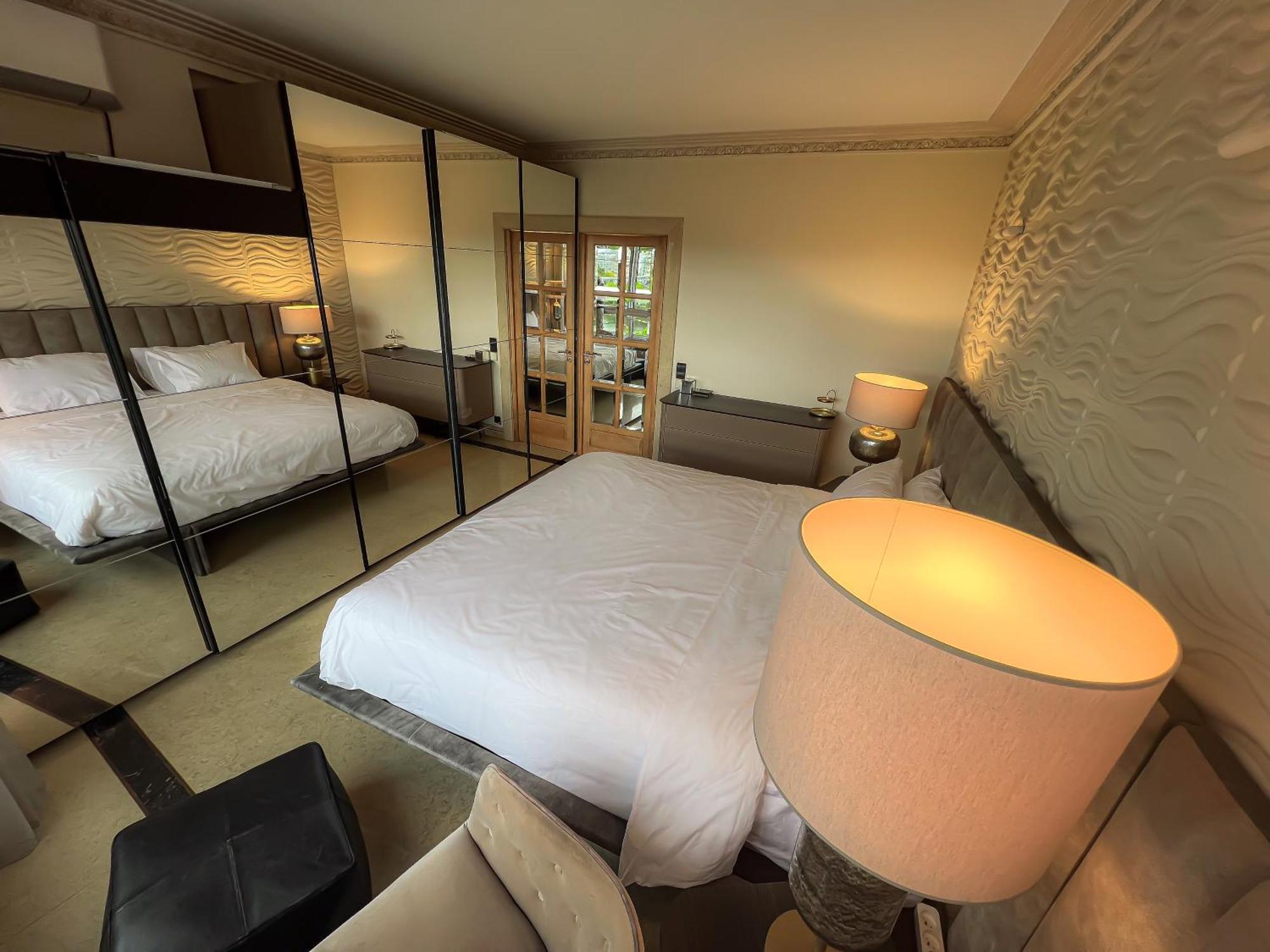Guest house Les Amoureux De La Tour Eiffel Paris