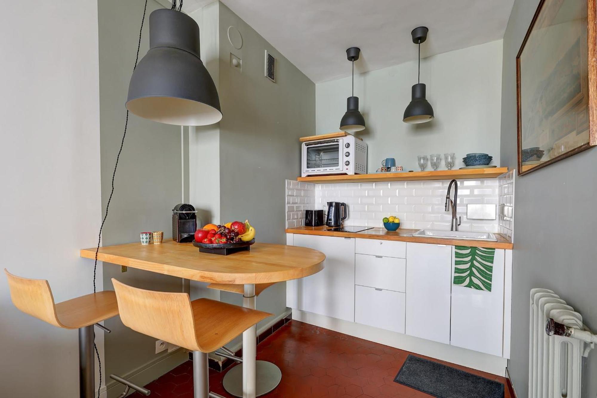 Notre Dame & La Seine With Balcony - Cityapartmentstay Apartamento