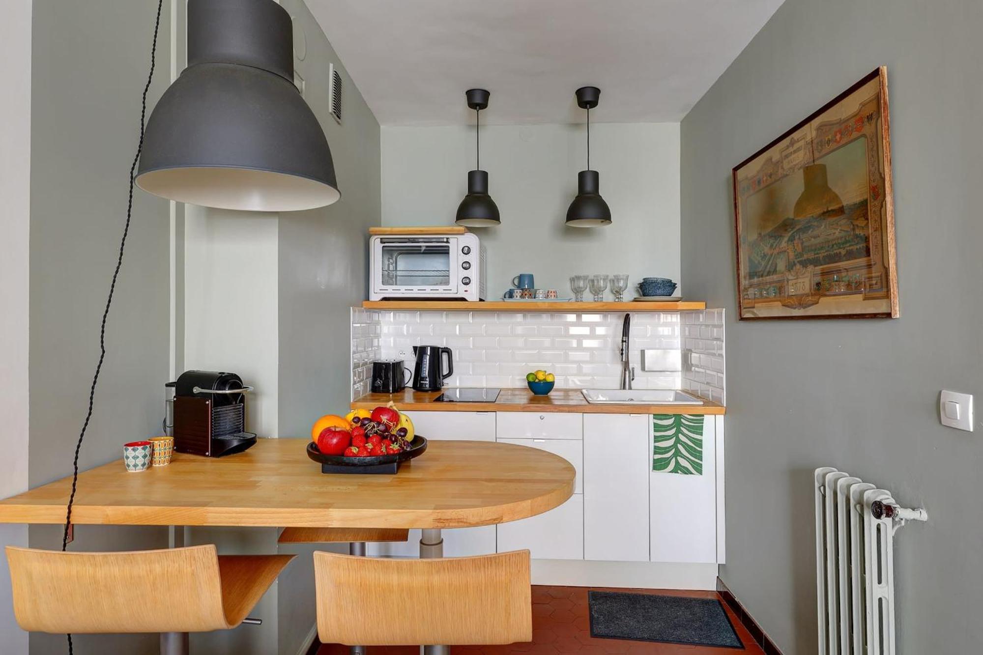 Notre Dame & La Seine With Balcony - Cityapartmentstay Apartamento Paris