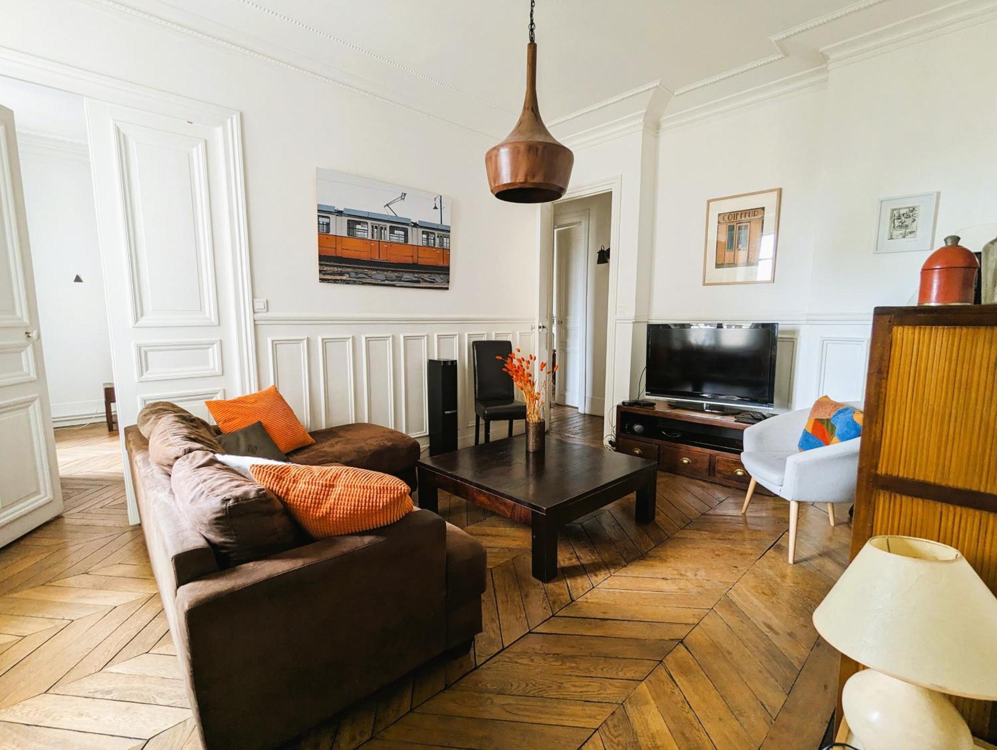 Typique Et Confortable - Voltaire Apartment