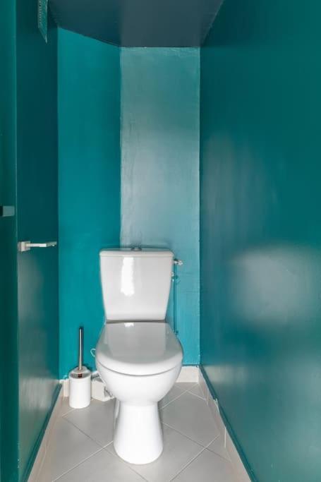 Vaugirard Lecourbe 2br Avec Balcon Apartment Paris