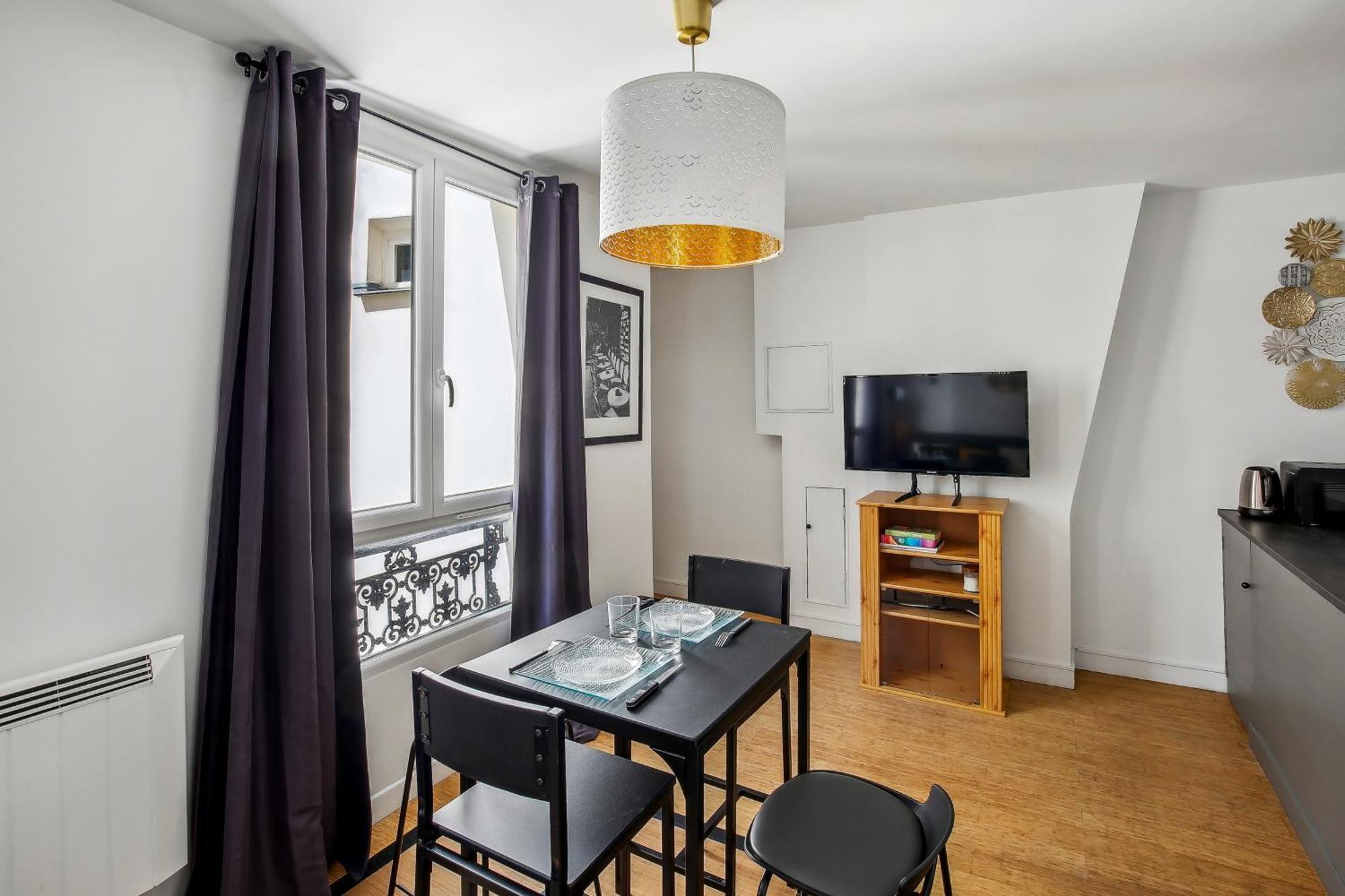 Apartamento Au Coeur Du Marais, Rue Des Rosiers!