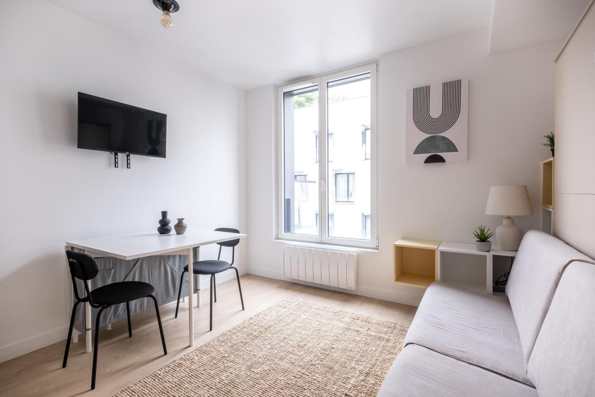 Luxueux A Batignolles Apartment *