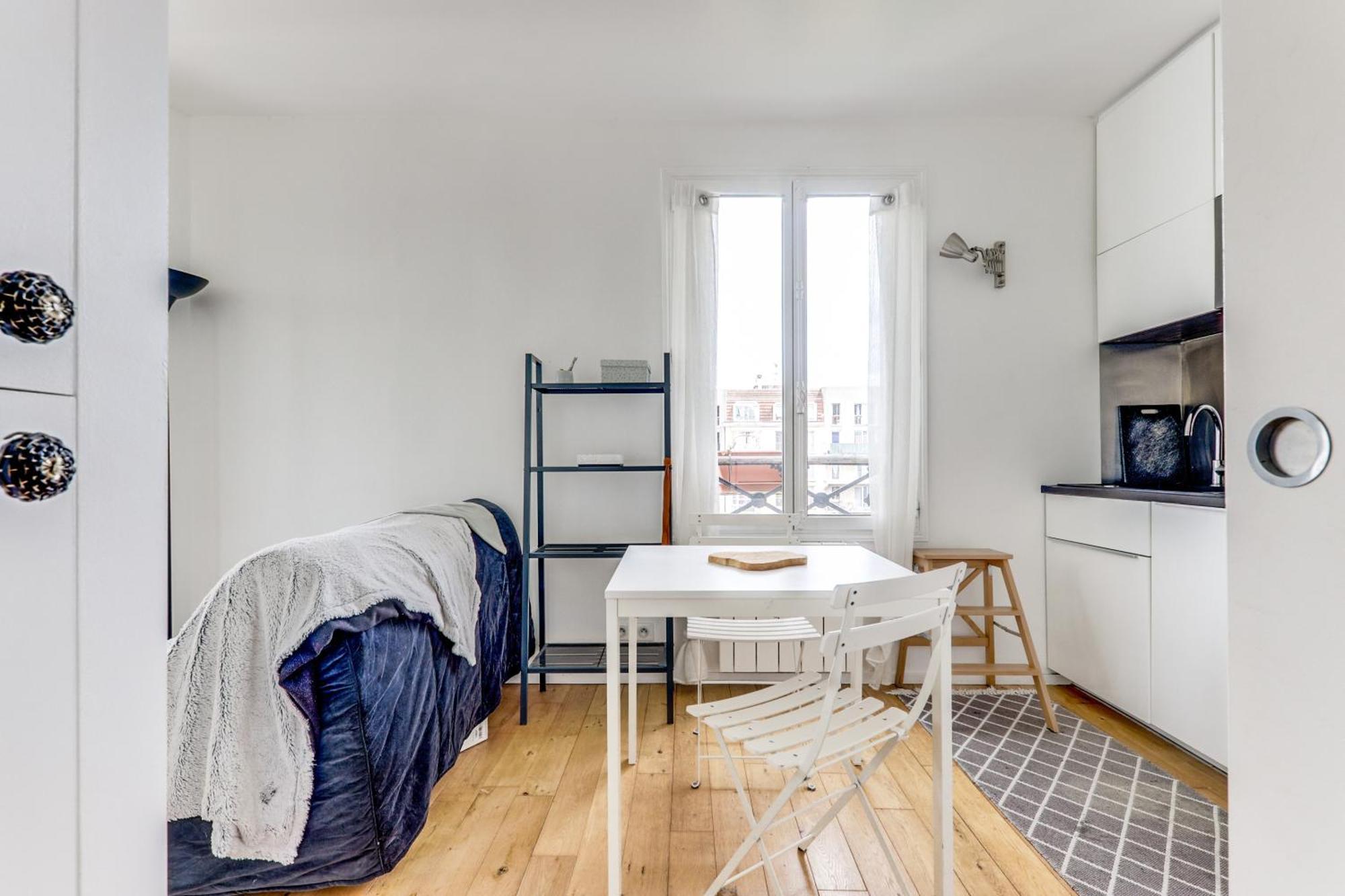 Lumineux Au Dernier Etage Paris