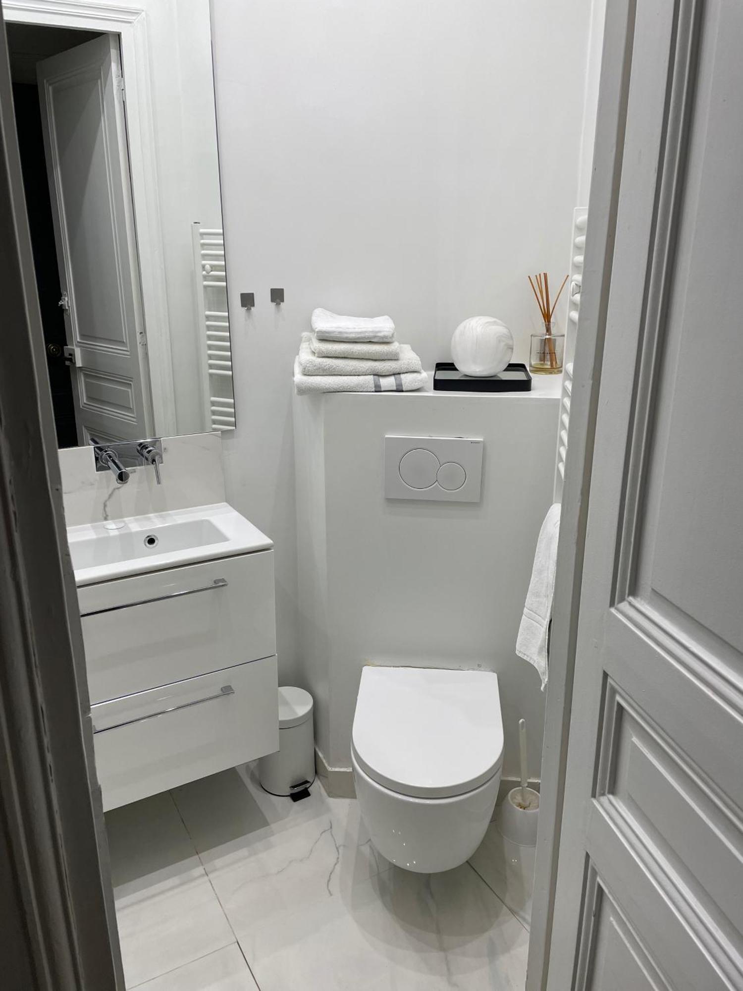 Apartamento 7eme Invalides/ Tour Eiffel 1er Etage *