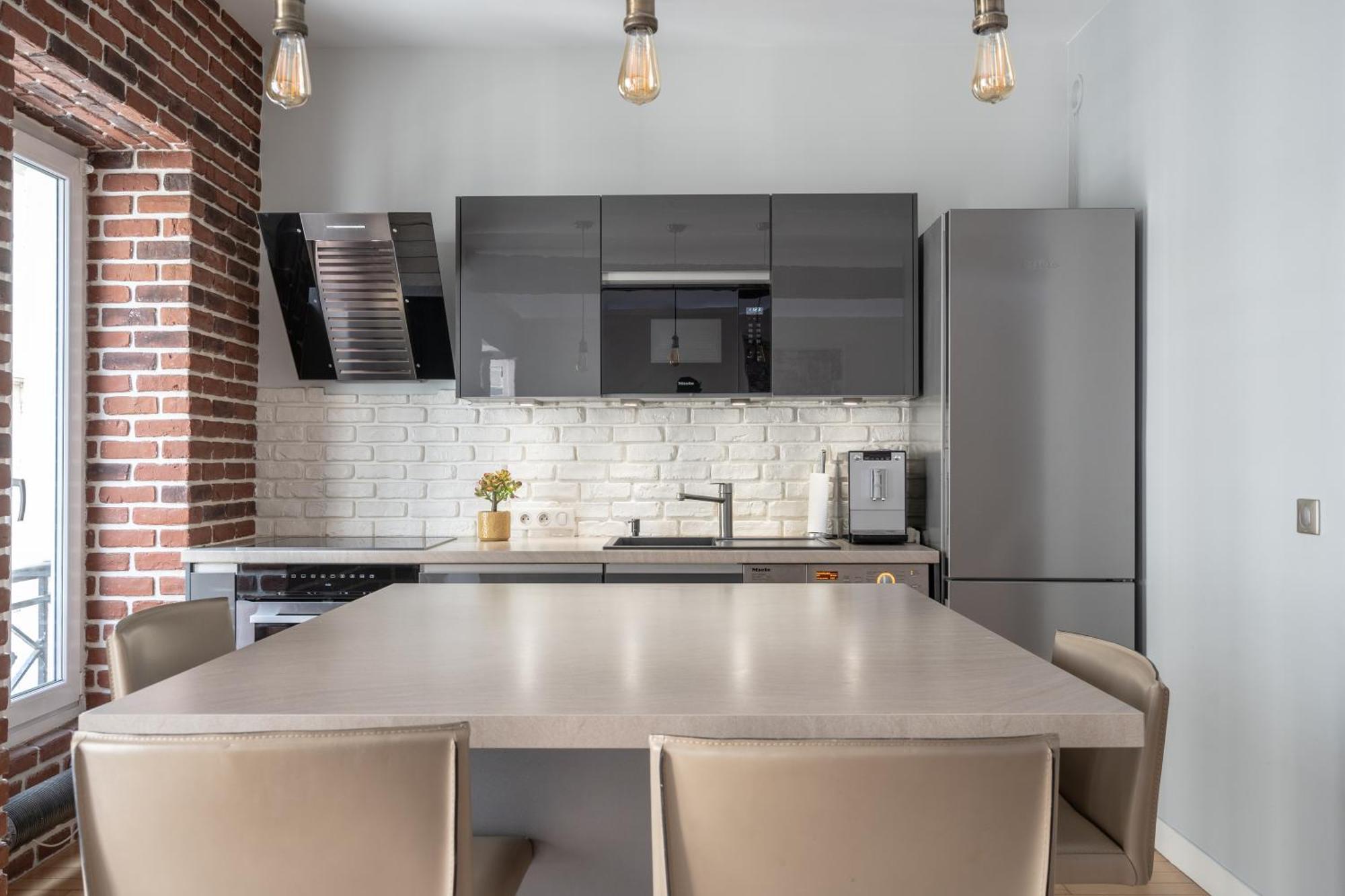 In The Heart Of Homestay Paris