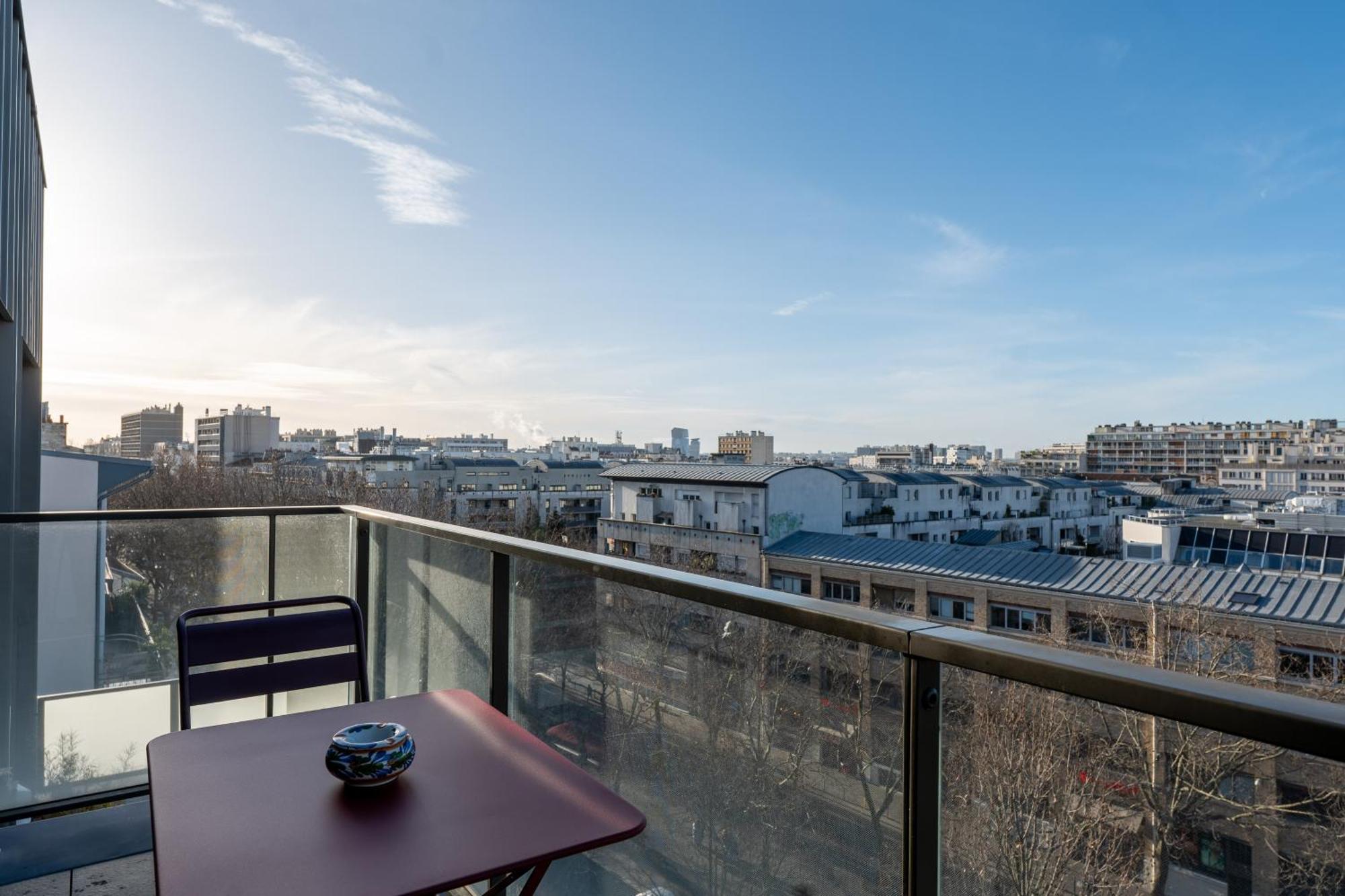 Apartment Elegant Flat With Terrace In The Heart Of *