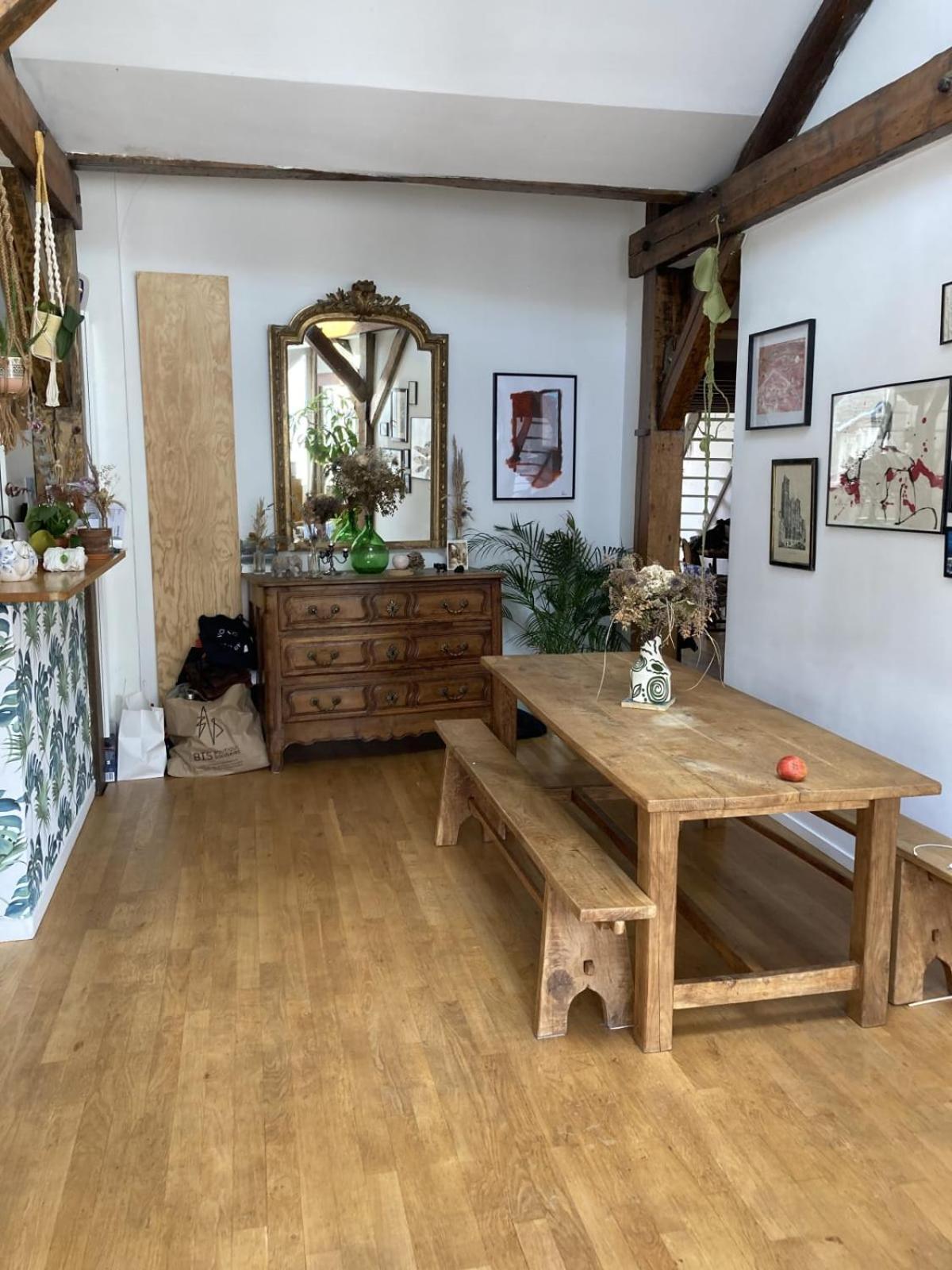 Former Cabinetmaker's Workshop In Apartment *