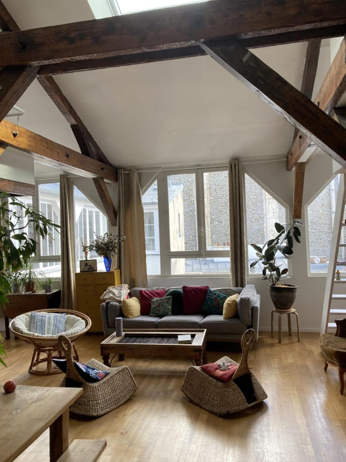 Apartment Former Cabinetmaker's Workshop In Paris