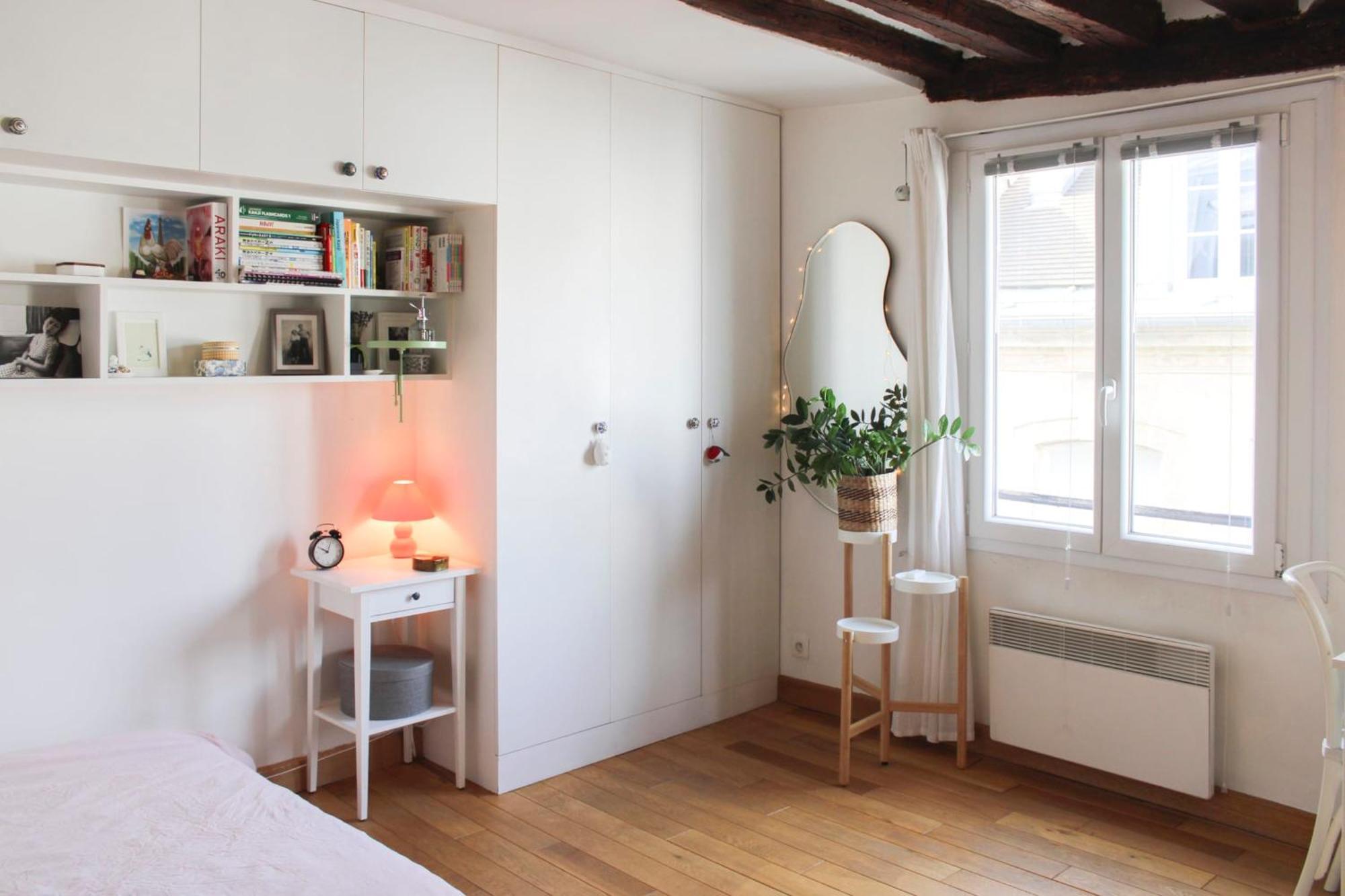 Apartment Bright And Quiet 25 M Paris