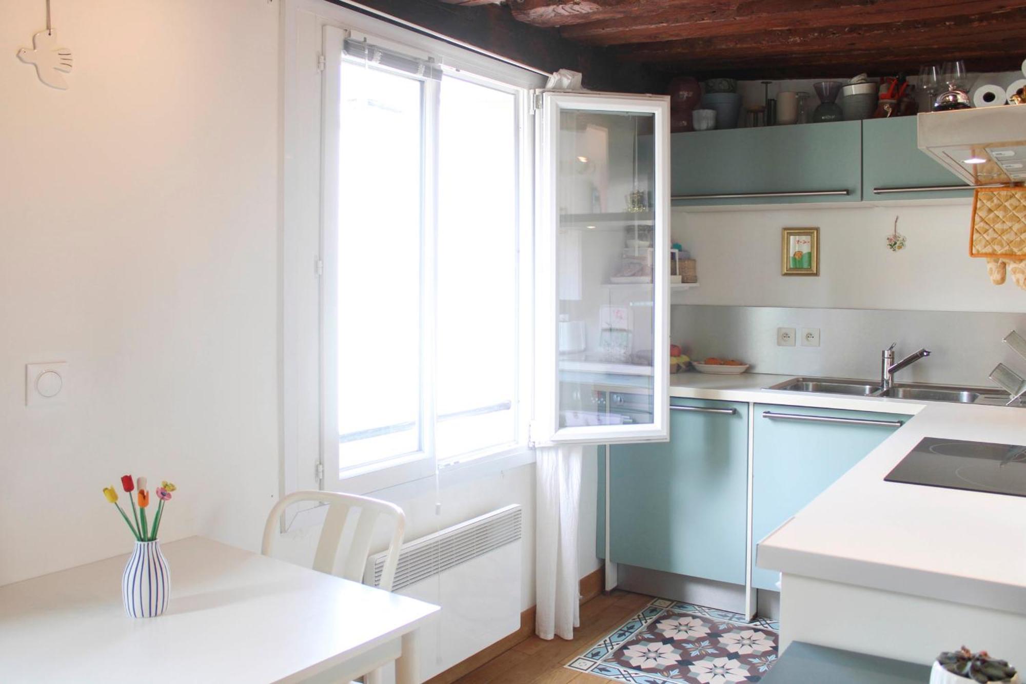 Apartment Bright And Quiet 25 M Paris