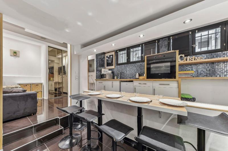 105-suite Eliot - Superbe Duplex A Paris