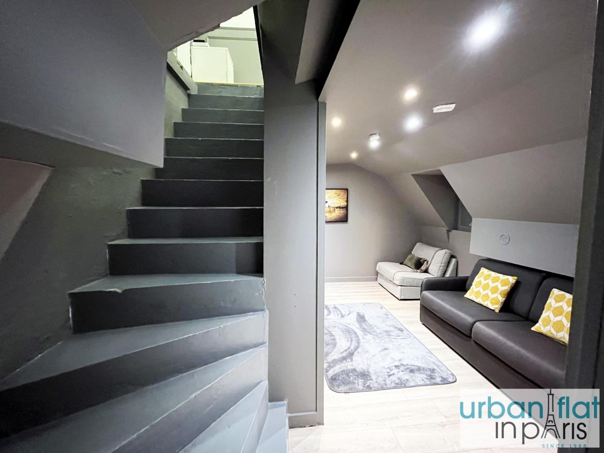 Urban Flat 05 - Spacious 1 Bedroom Parisian Flat Paris
