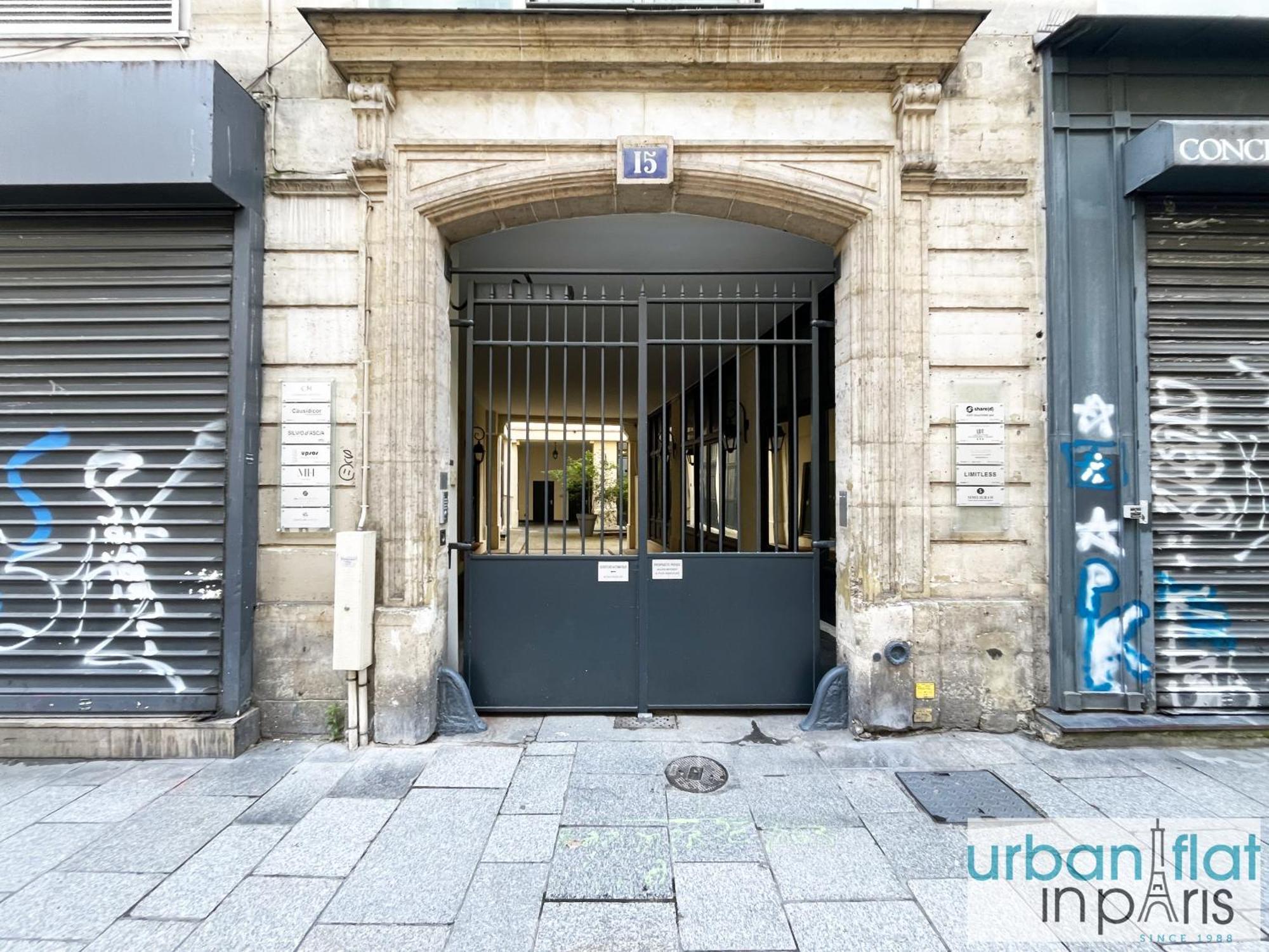 Urban Flat 05 - Spacious 1 Bedroom Parisian Flat Paris