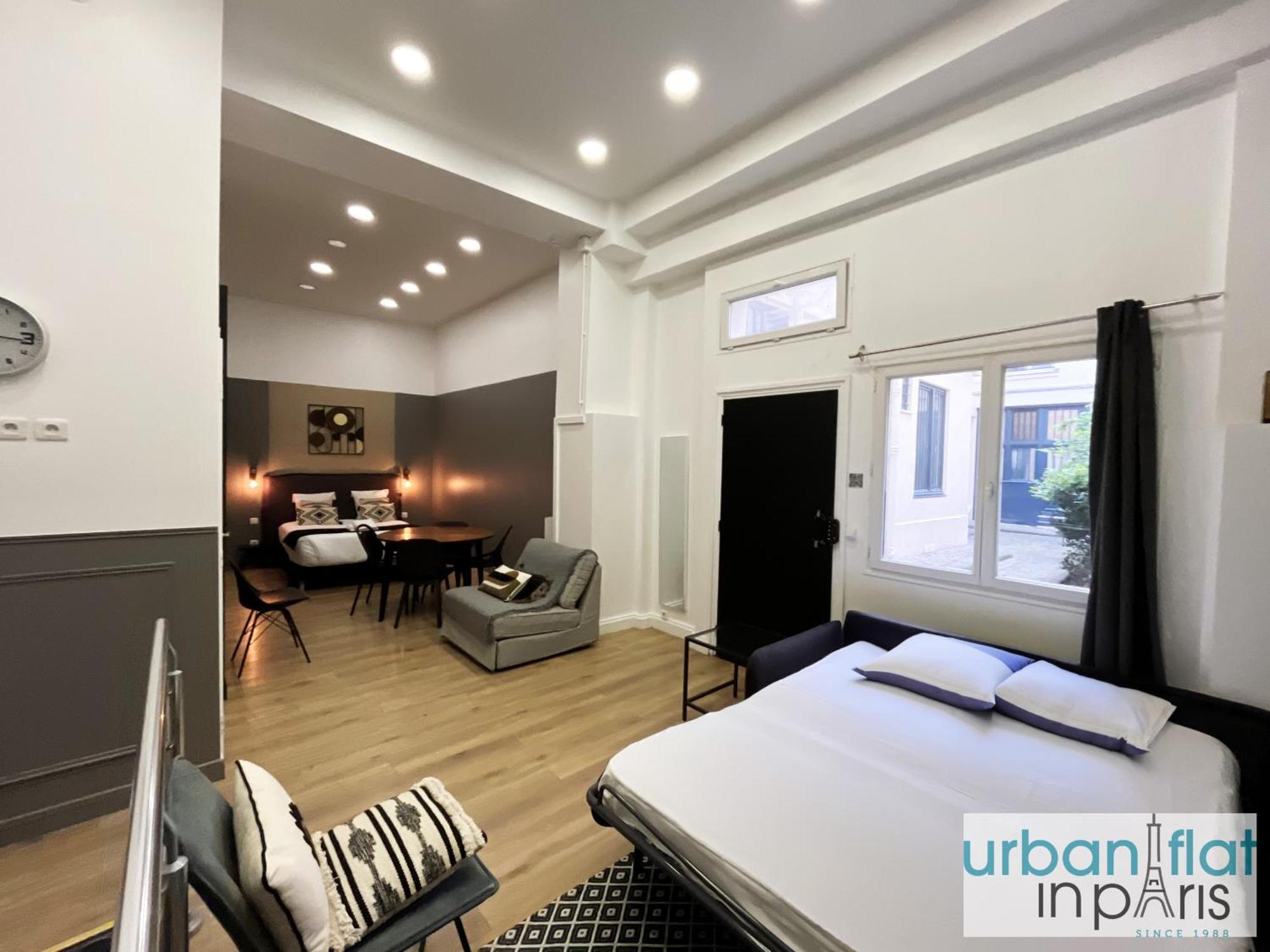 Urban Flat 05 - Spacious 1 Bedroom Parisian Flat * Paris