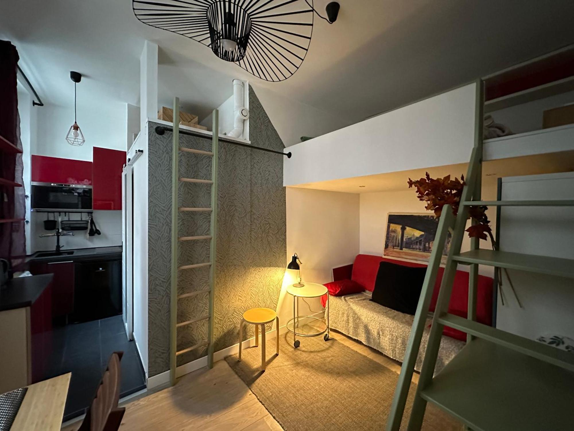 Centre Dynamique Et Populaire Appartement Paris