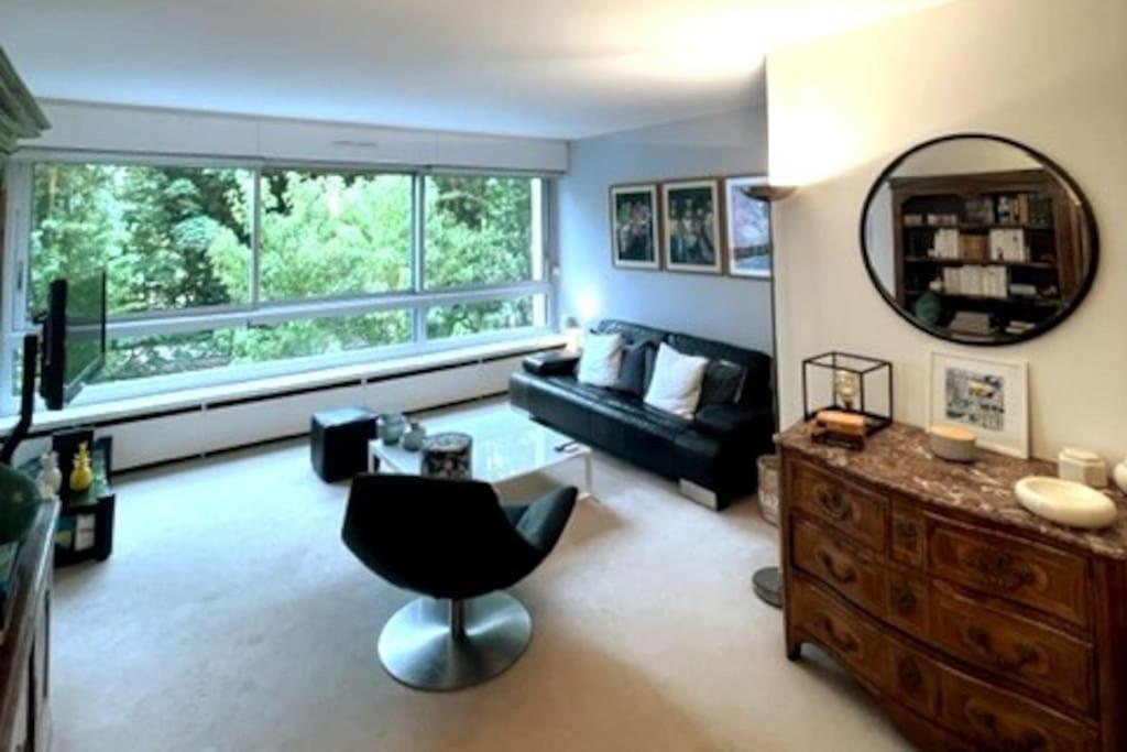 Superbe Parisien 15 Mcp Apartment Paris