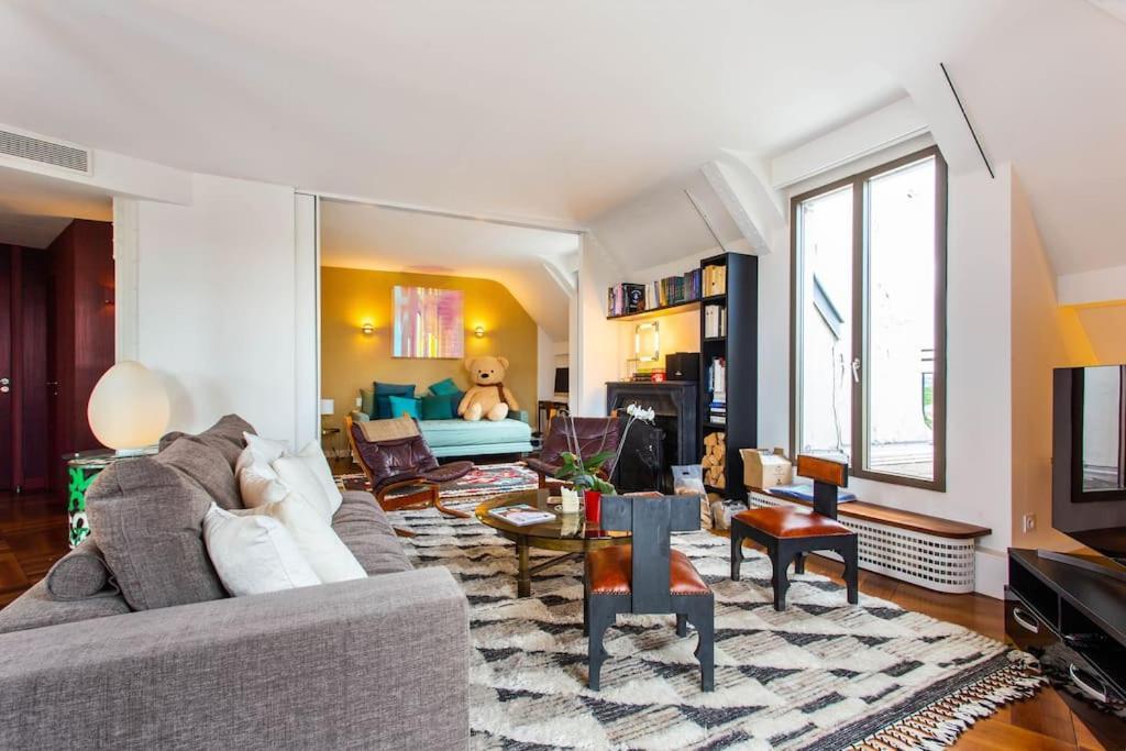 New Rbnb Eiffel Tower Rooftop 360 Terrace View And Parking Paris