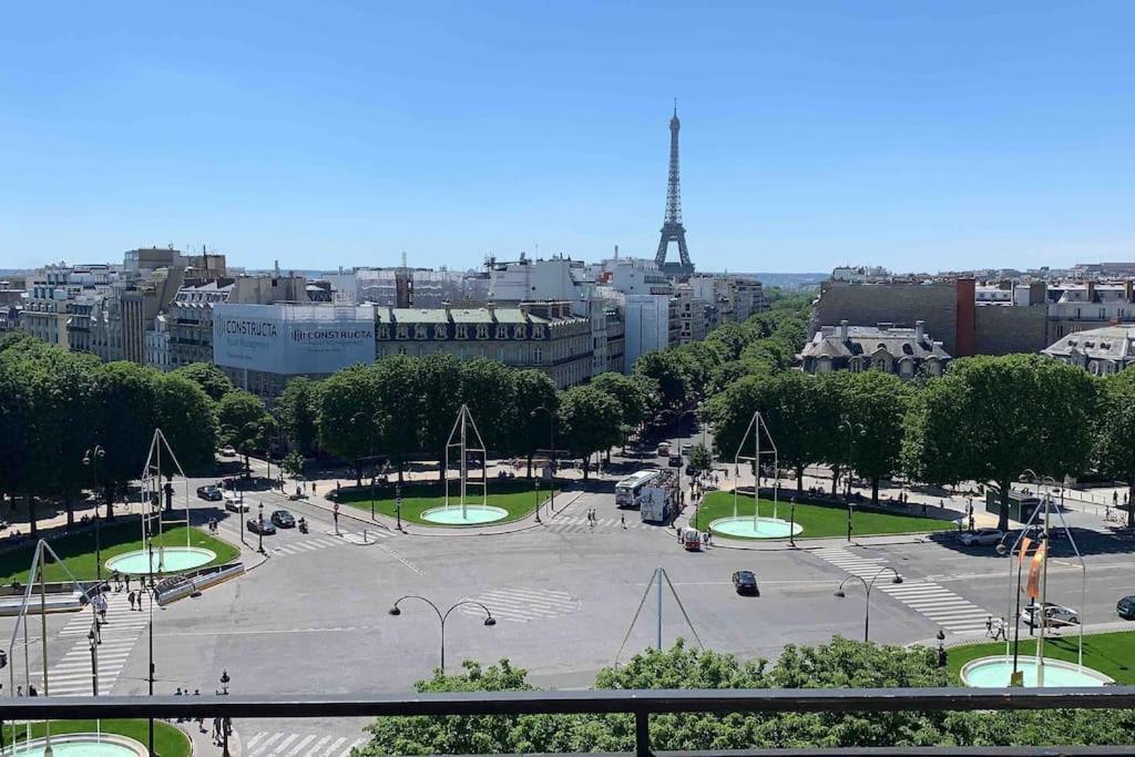 New Rbnb Eiffel Tower Rooftop 360 Terrace View And Parking Appartement Paris