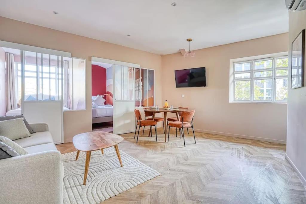 Appartement Rose Monceau Avec Sauna - Iv