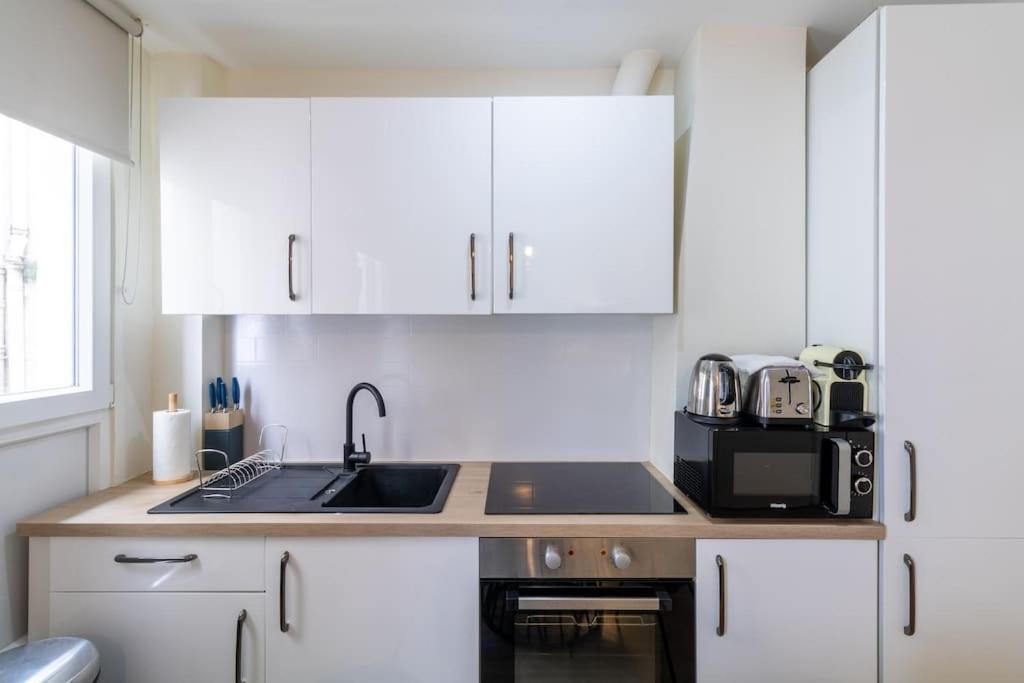 B1#two Bedrooms#champs Elysees#arc De Triomphe#ac *