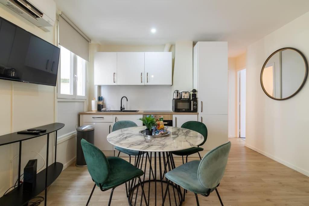 Apartment B1#two Bedrooms#champs Elysees#arc De Triomphe#ac Paris