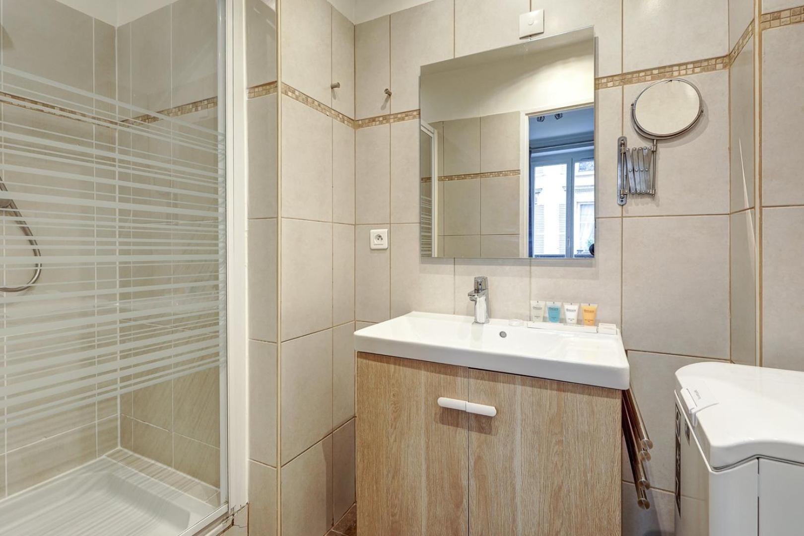 391 Biot 5 - Superbe A