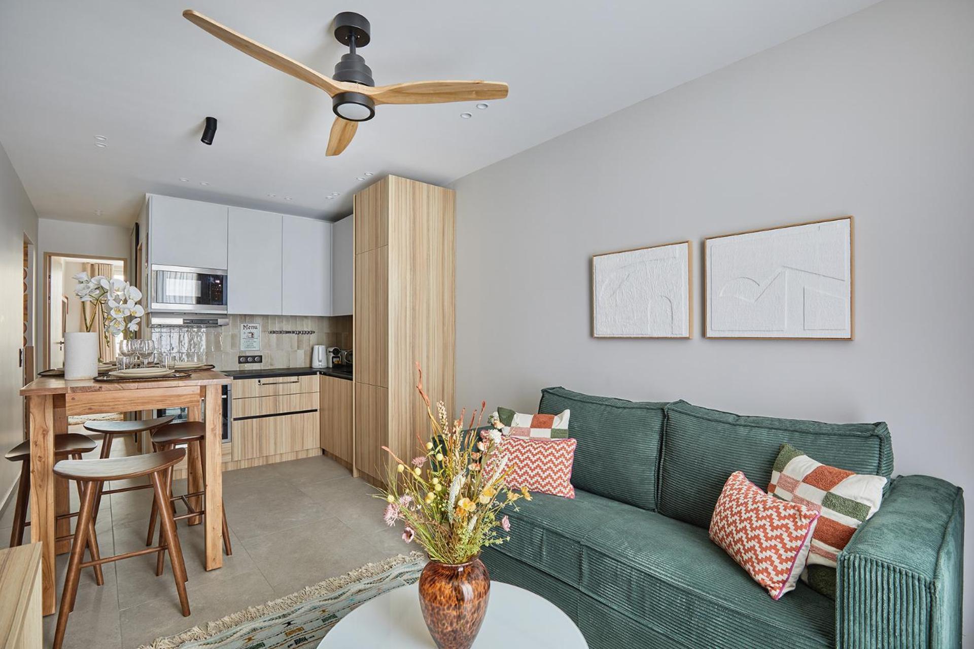 Apartment Center Of By Studioprestige Paris