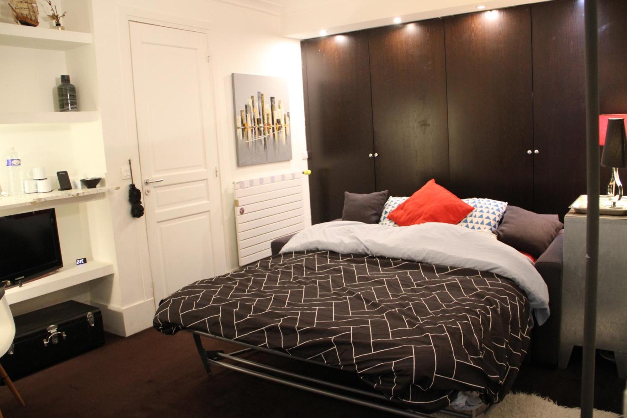 Feelgood Homestay Paris