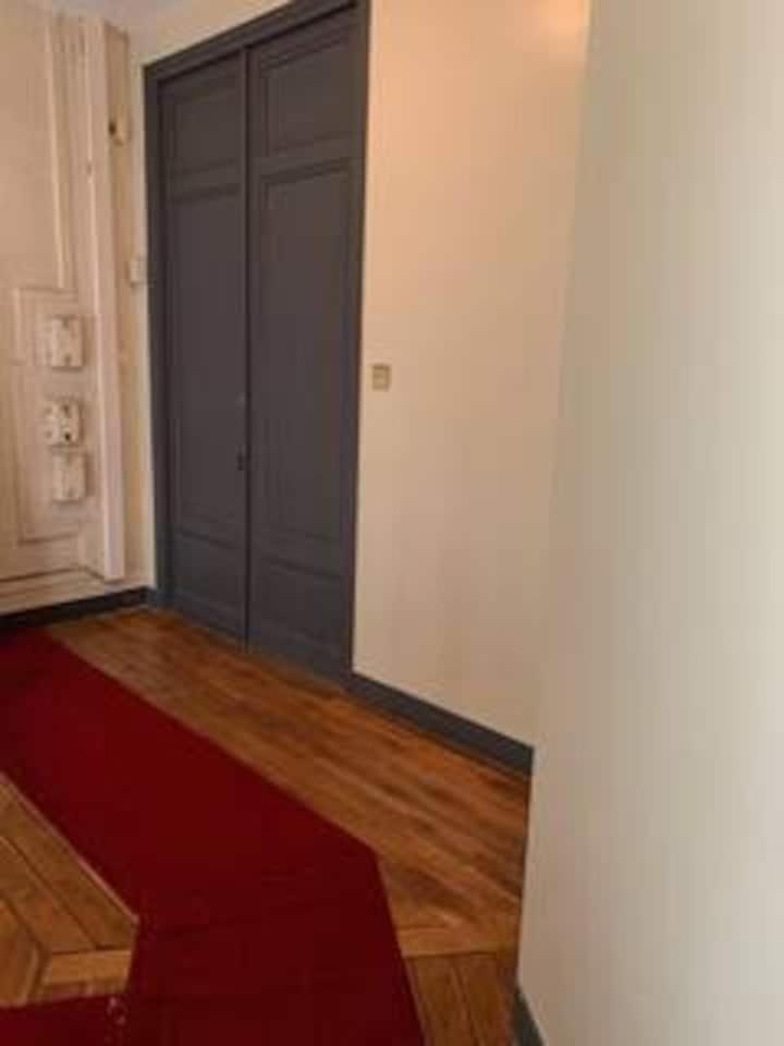 Appartement Tour Eiffel Invalides Paris