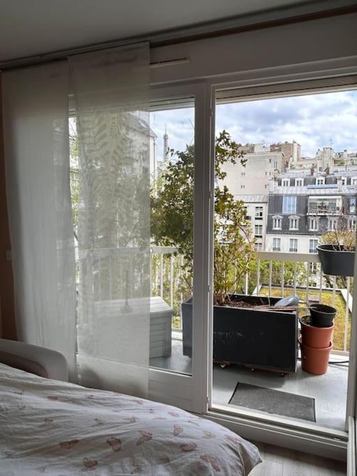 Apartment Vue Tour Eiffel - Calme & Chic *