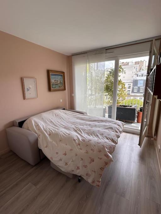 Apartment Vue Tour Eiffel - Calme & Chic Paris