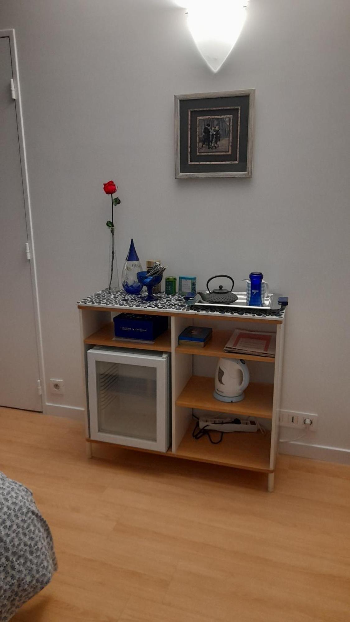 Porte De Versailles Homestay