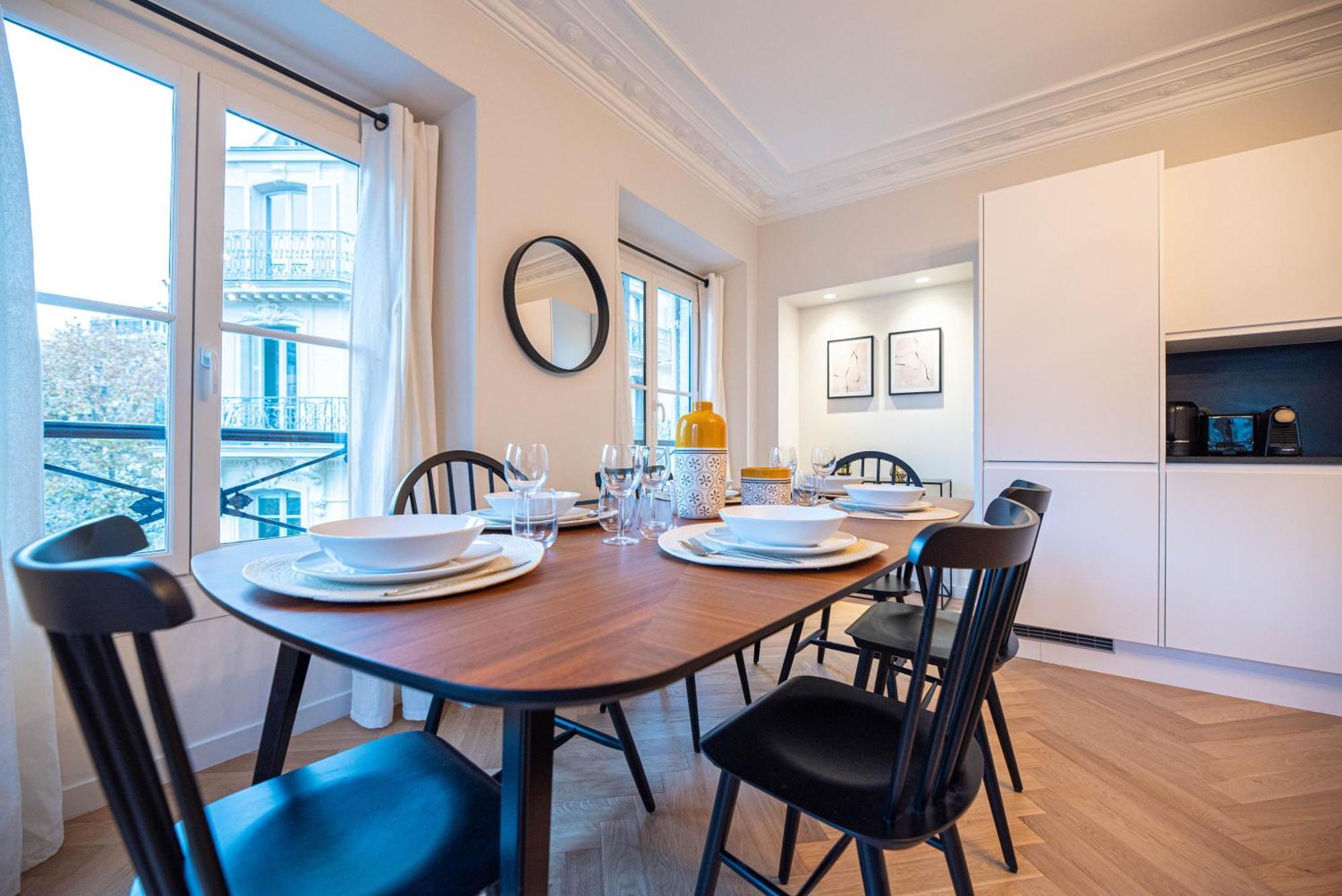 Luxury In Center * Paris