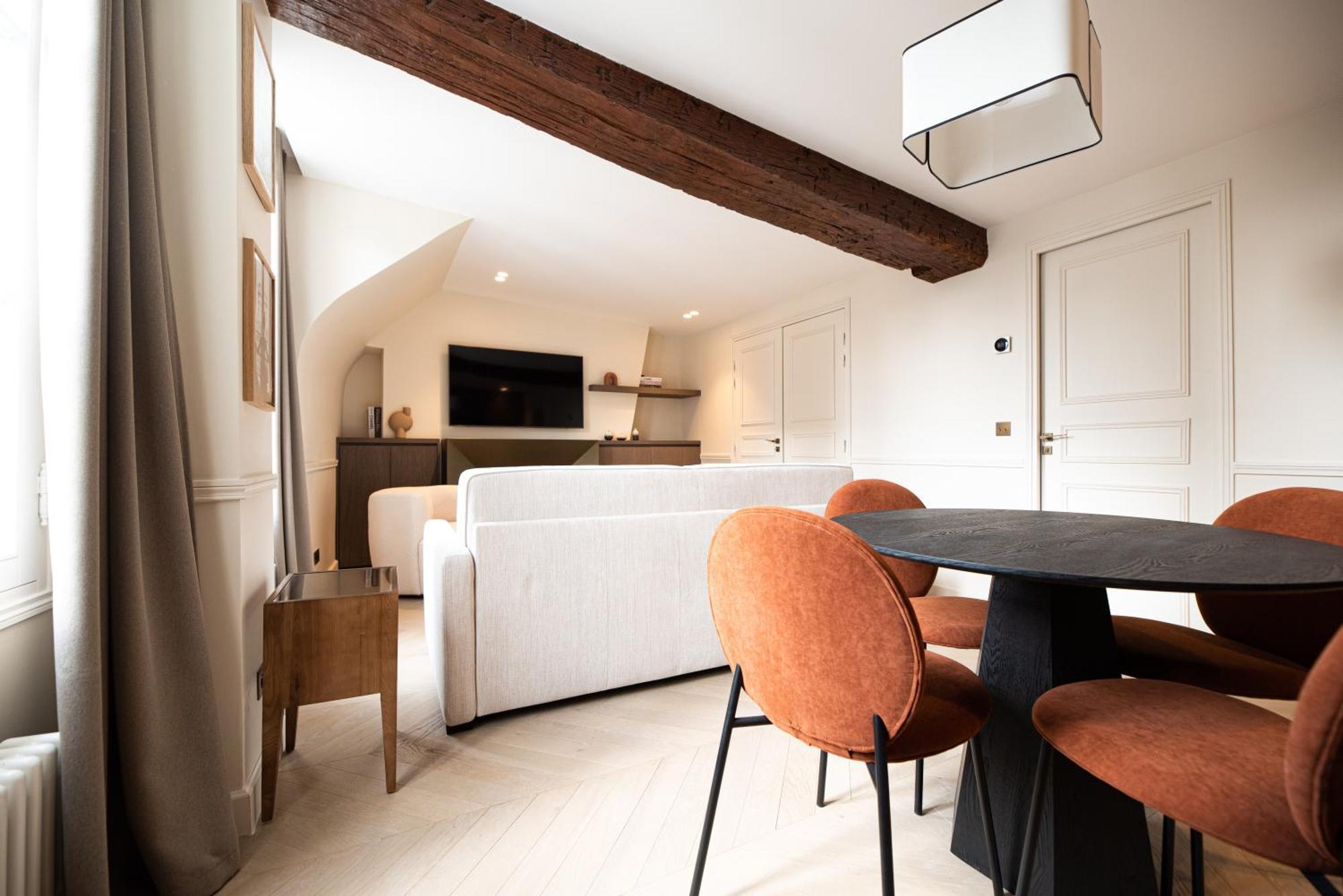 Mbm - Luxury In Marais Paris