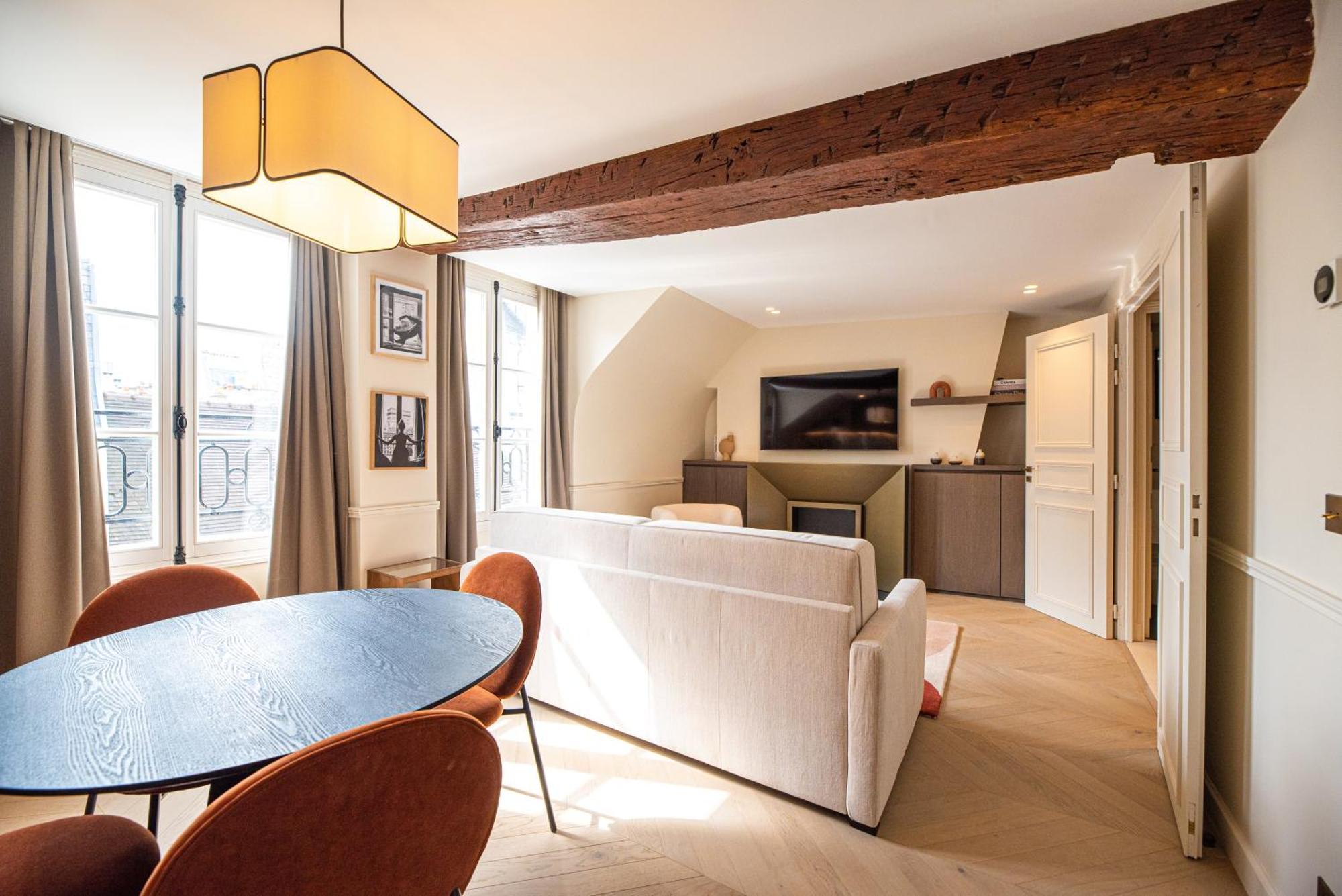 Mbm - Luxury In Marais Paris