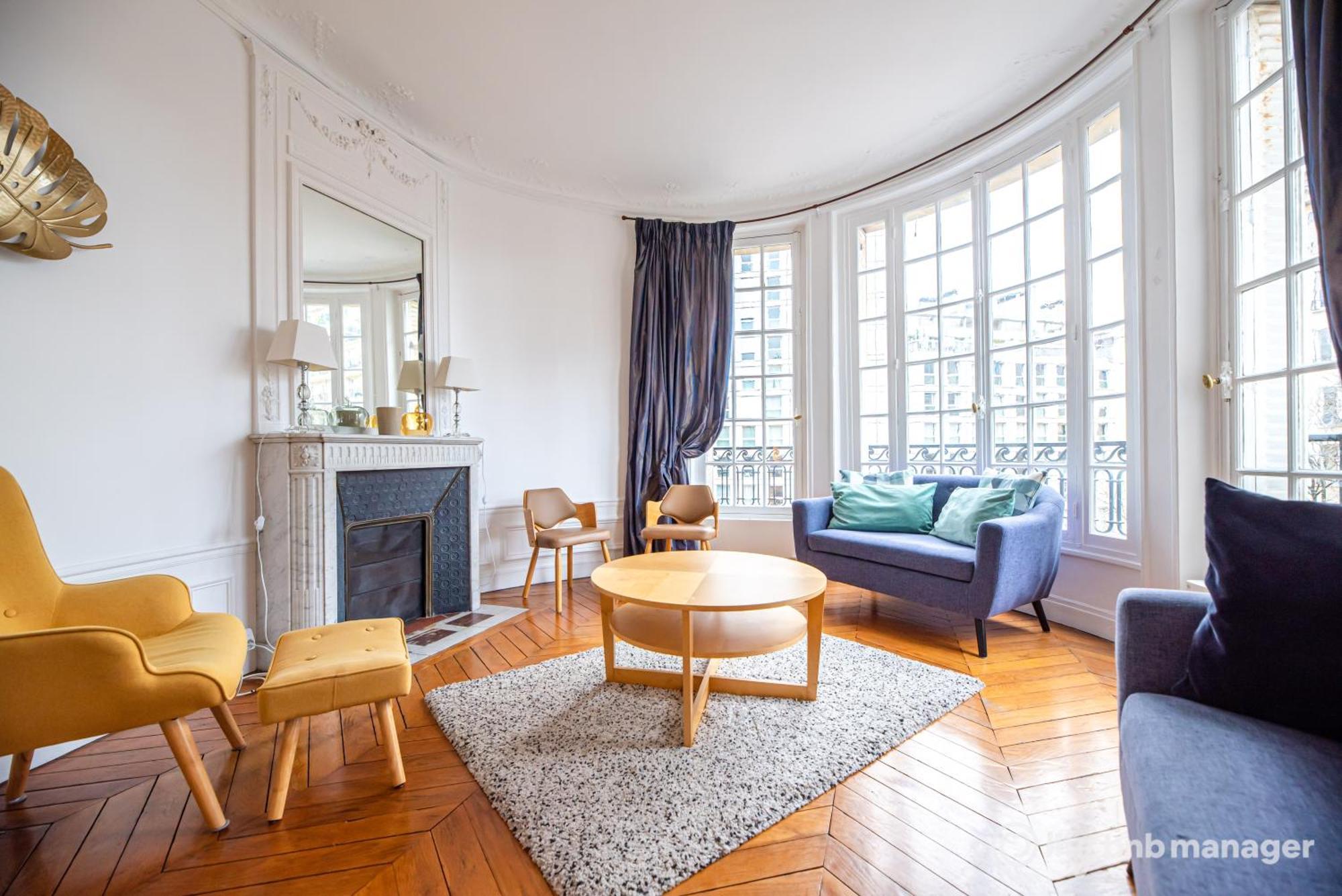 Appartement Gustave Eiffel - *
