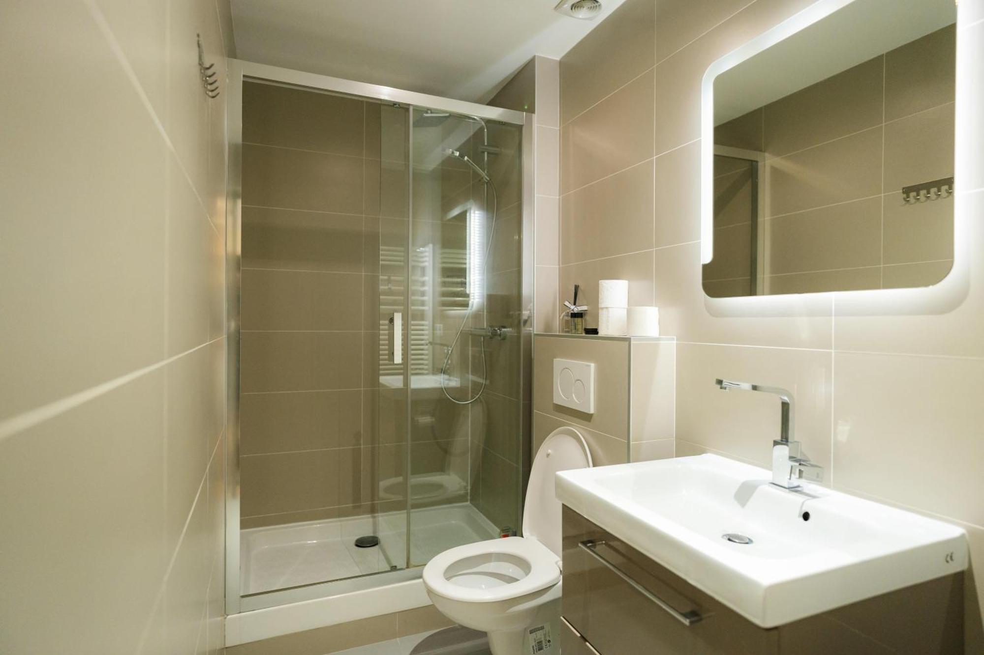 Apartamento Beautiful Yellow Near Marais And Bastille Paris