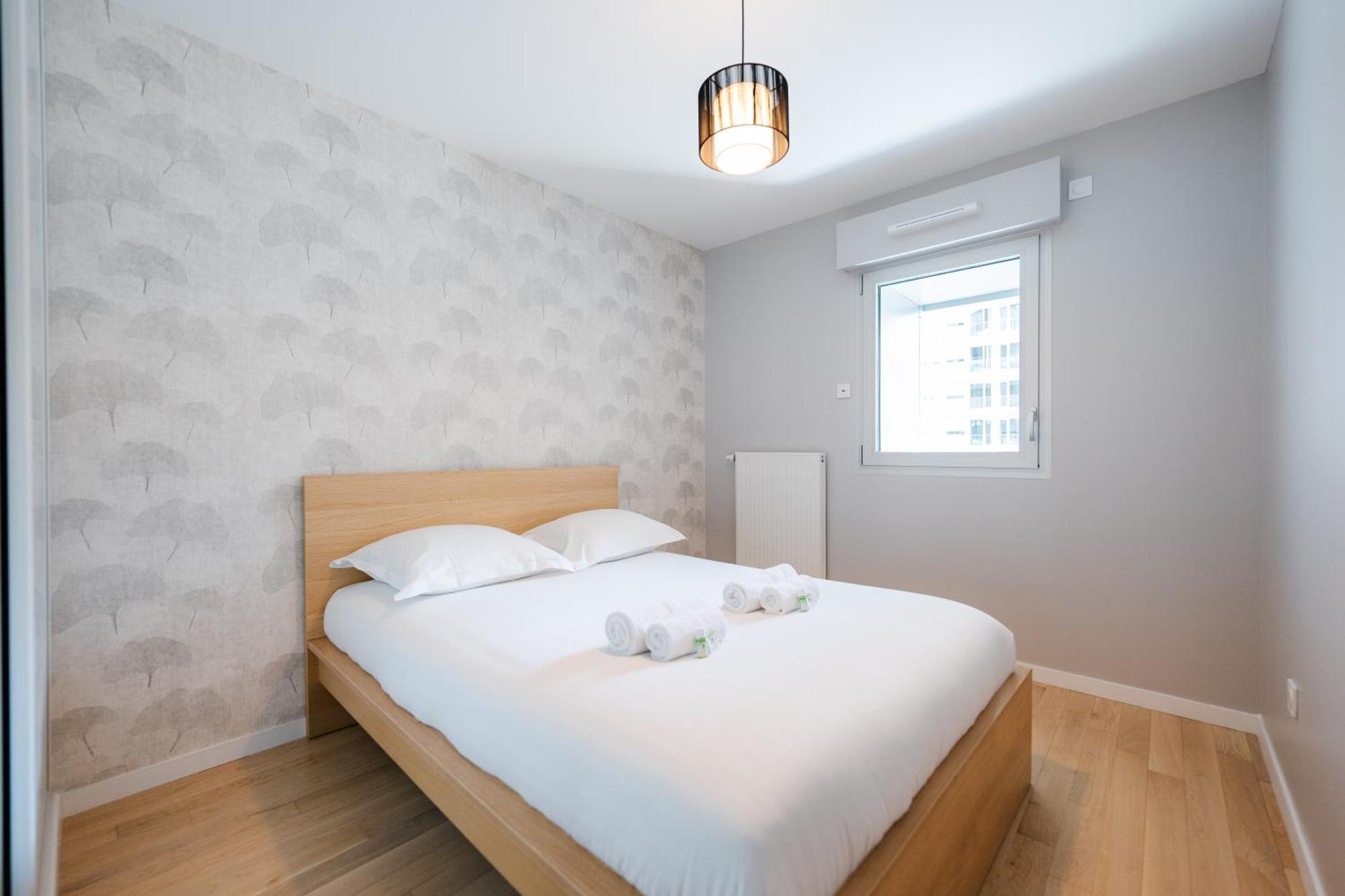 Confort Absolu A ,superbe Renove 7 Avec Salles De Bain Privatives Apartment Paris