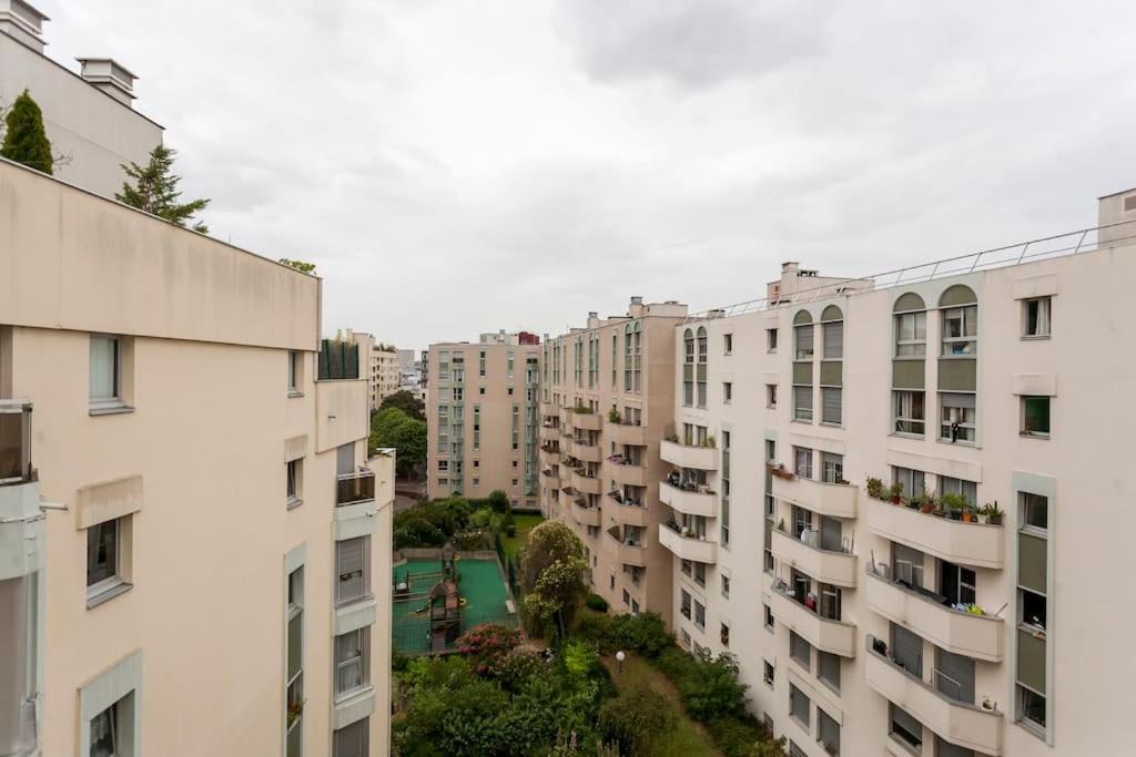 Apartment Center Luxury