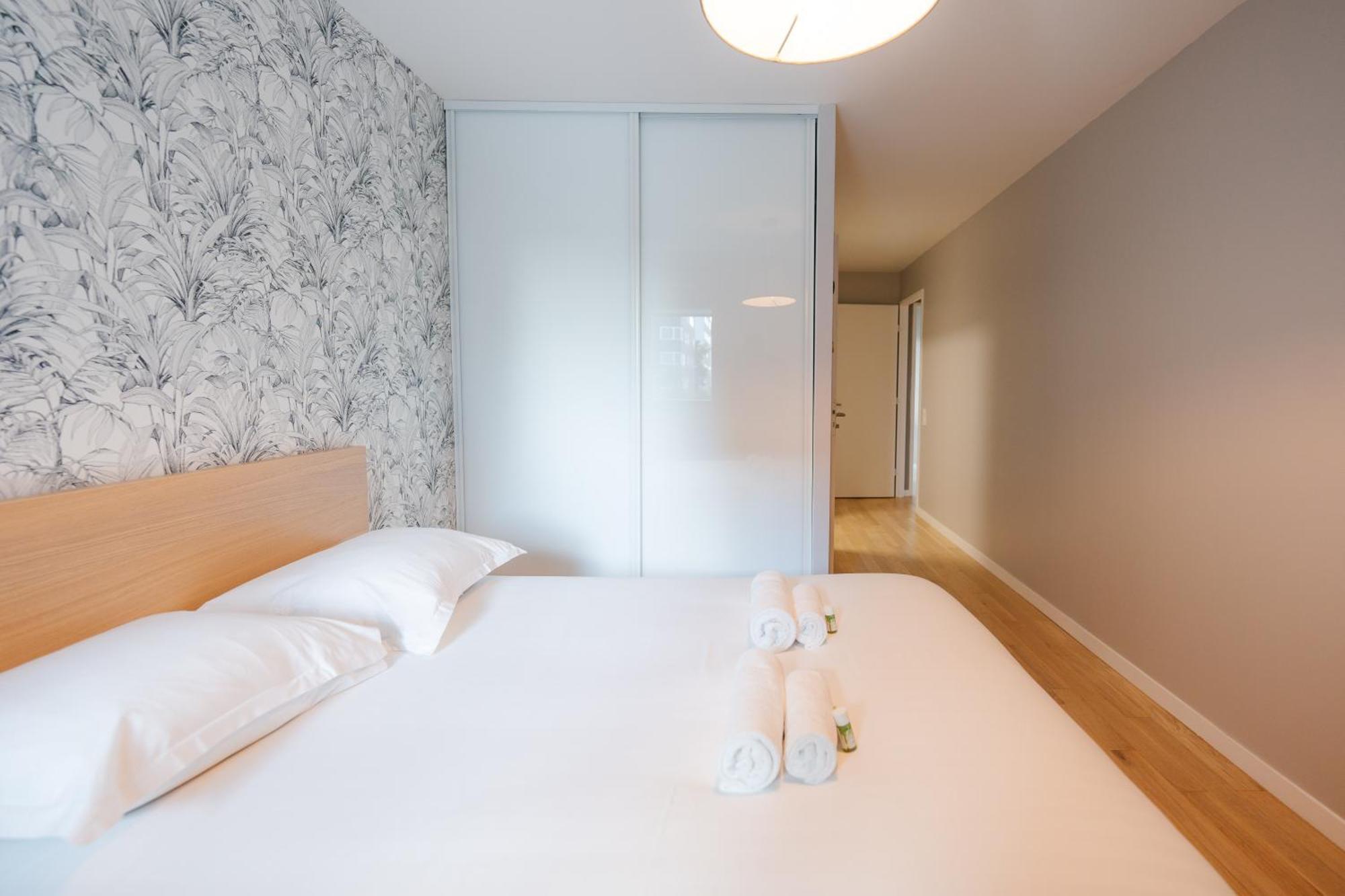 Confort Absolu A ,superbe Renove 7 Avec Salles De Bain Privatives
