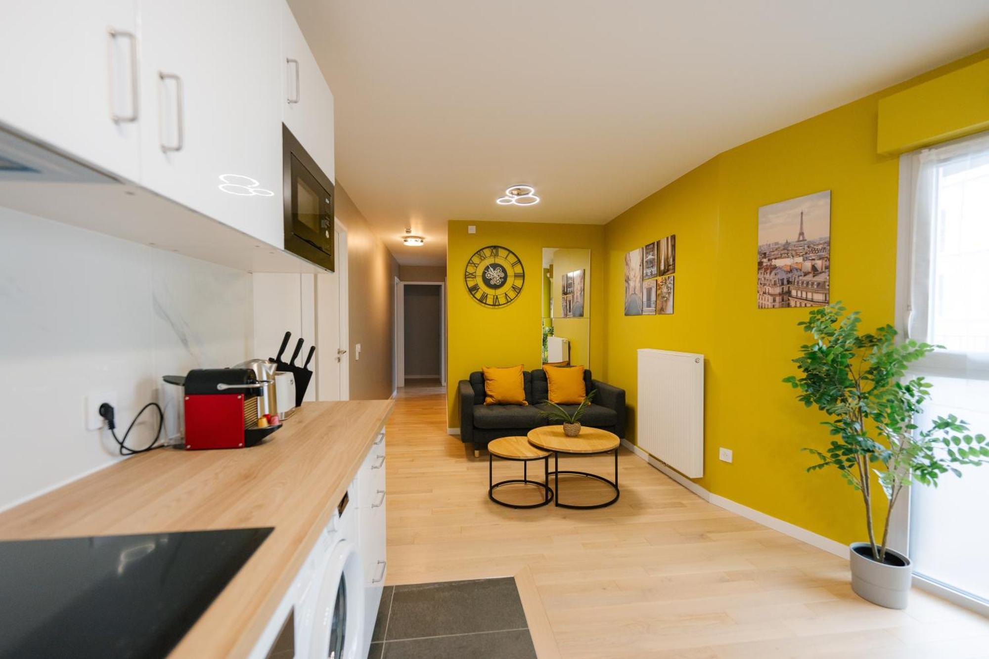 Confort Absolu A ,superbe Renove 7 Avec Salles De Bain Privatives