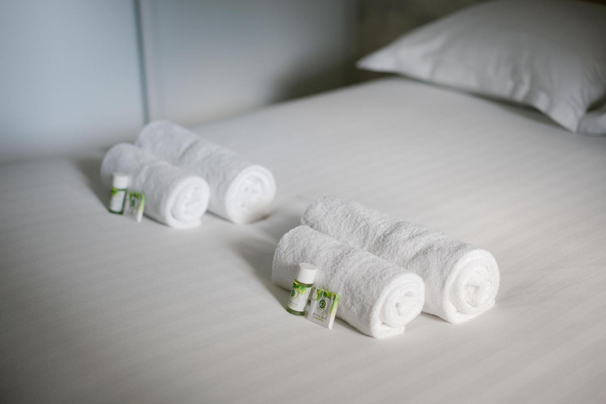 Confort Absolu A ,superbe Renove 7 Avec Salles De Bain Privatives Apartment *