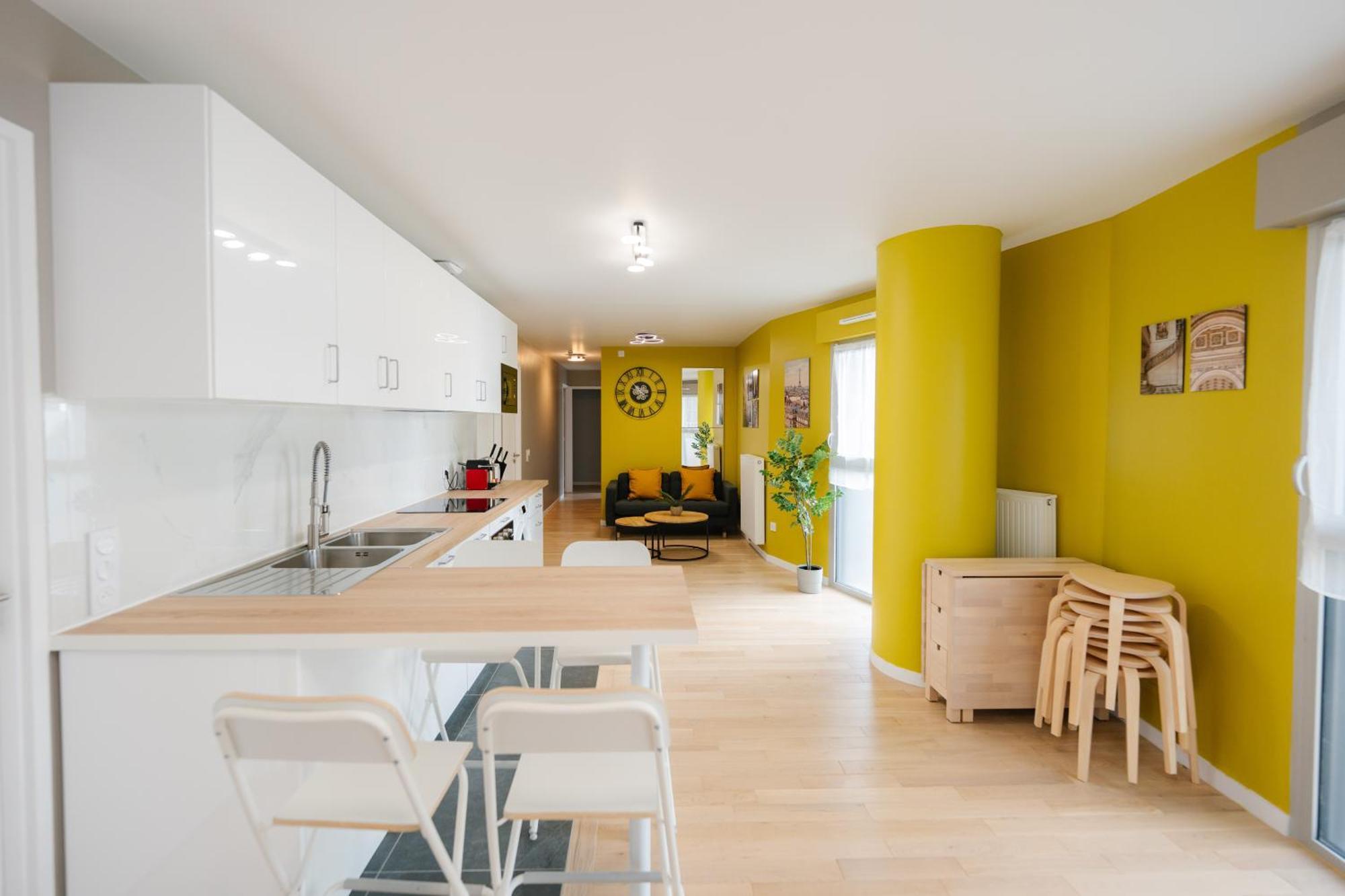 Confort Absolu A ,superbe Renove 7 Avec Salles De Bain Privatives