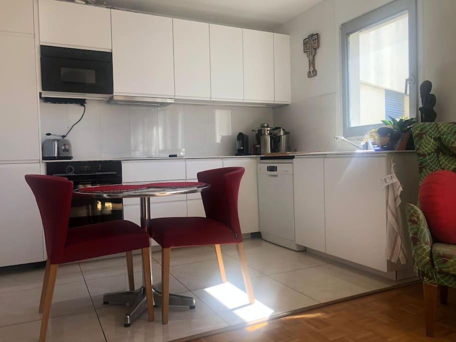 Center Luxury Apartment Paris